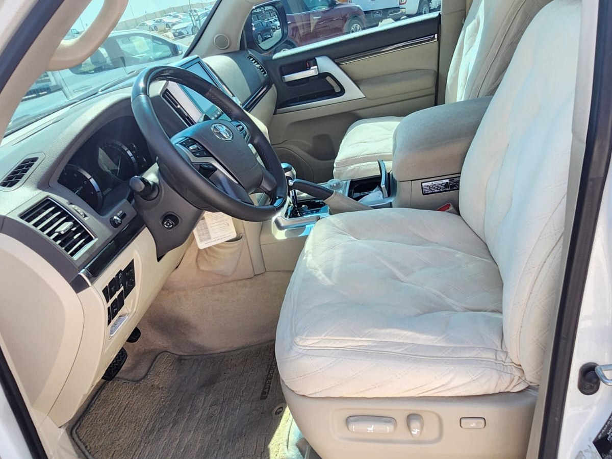 Toyota Land Cruiser VX.R 2020 - Image 2