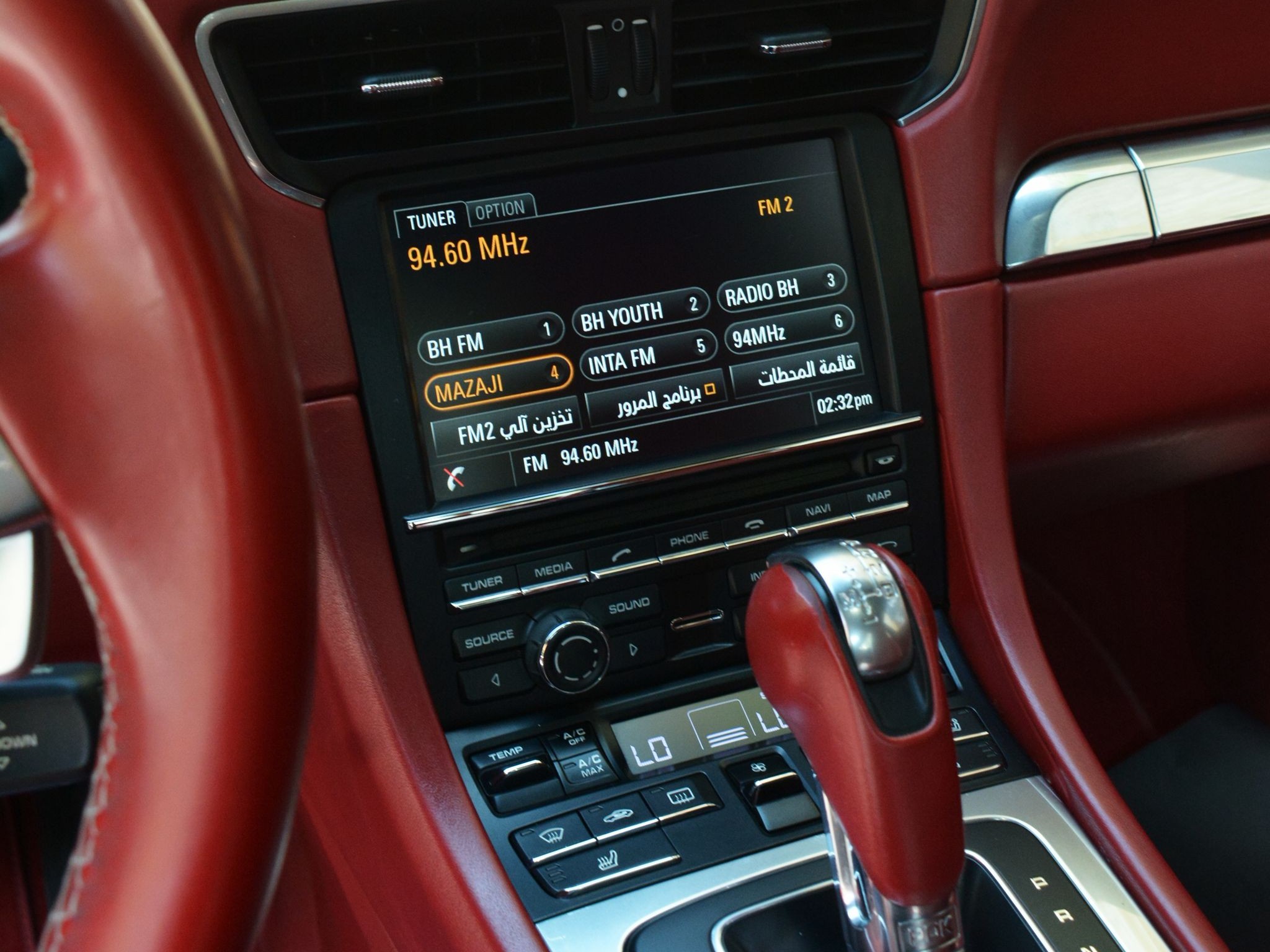 Porsche 911 Turbo 2014 — photo 9 for sale in Qatar