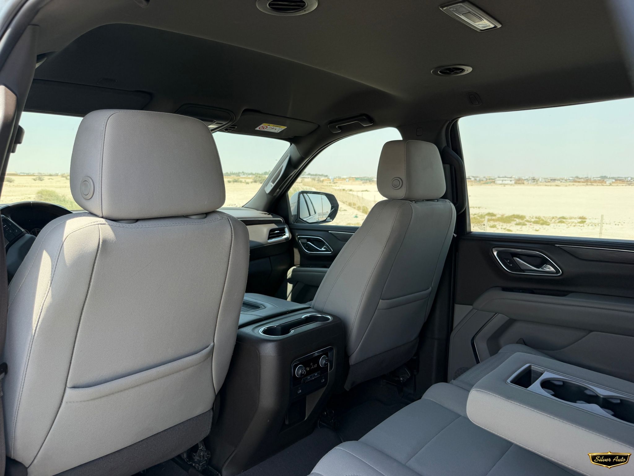 Chevrolet Tahoe 2023 - Image 2