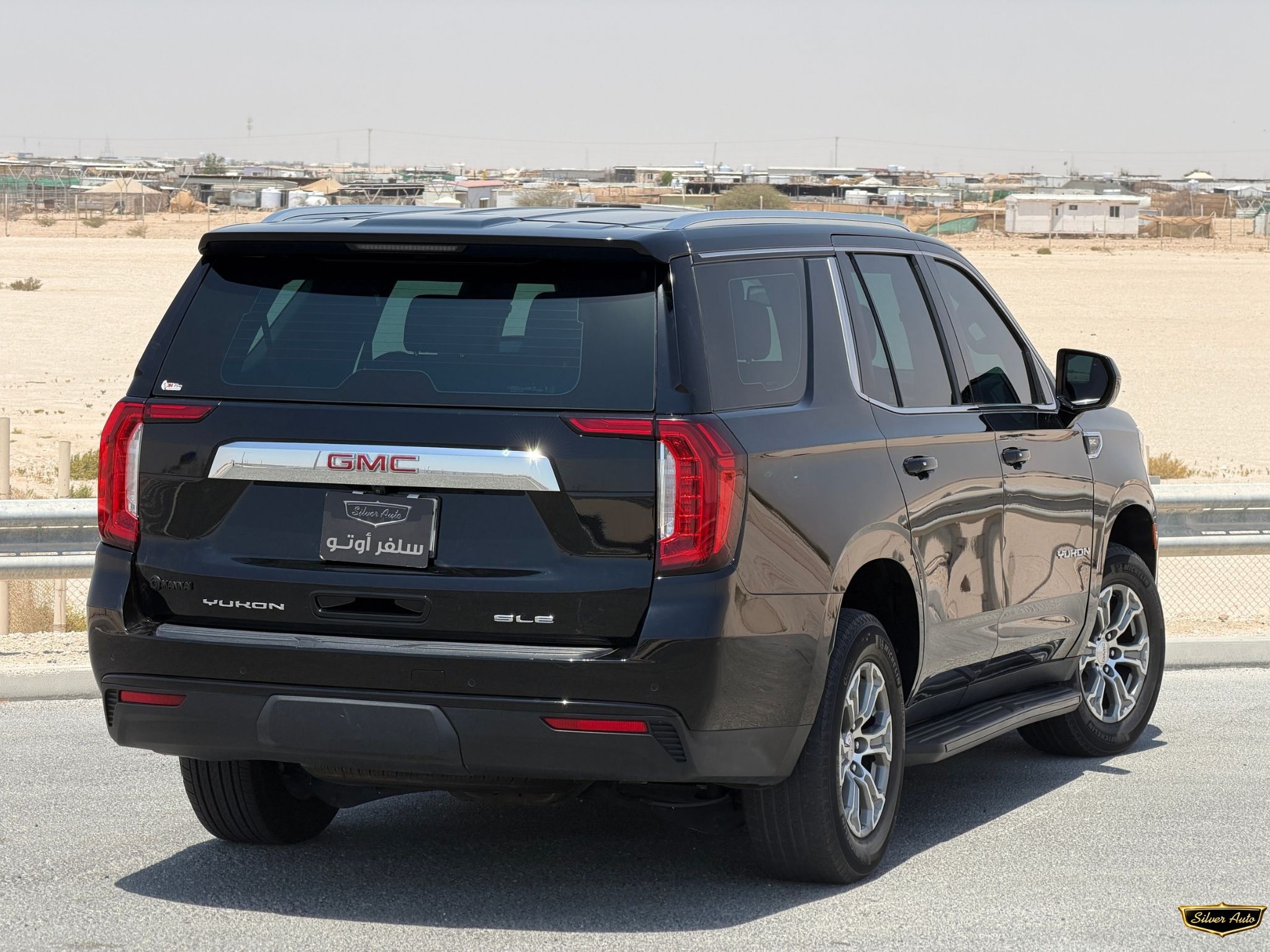 GMC Yukon SLE 2023 - Image 4
