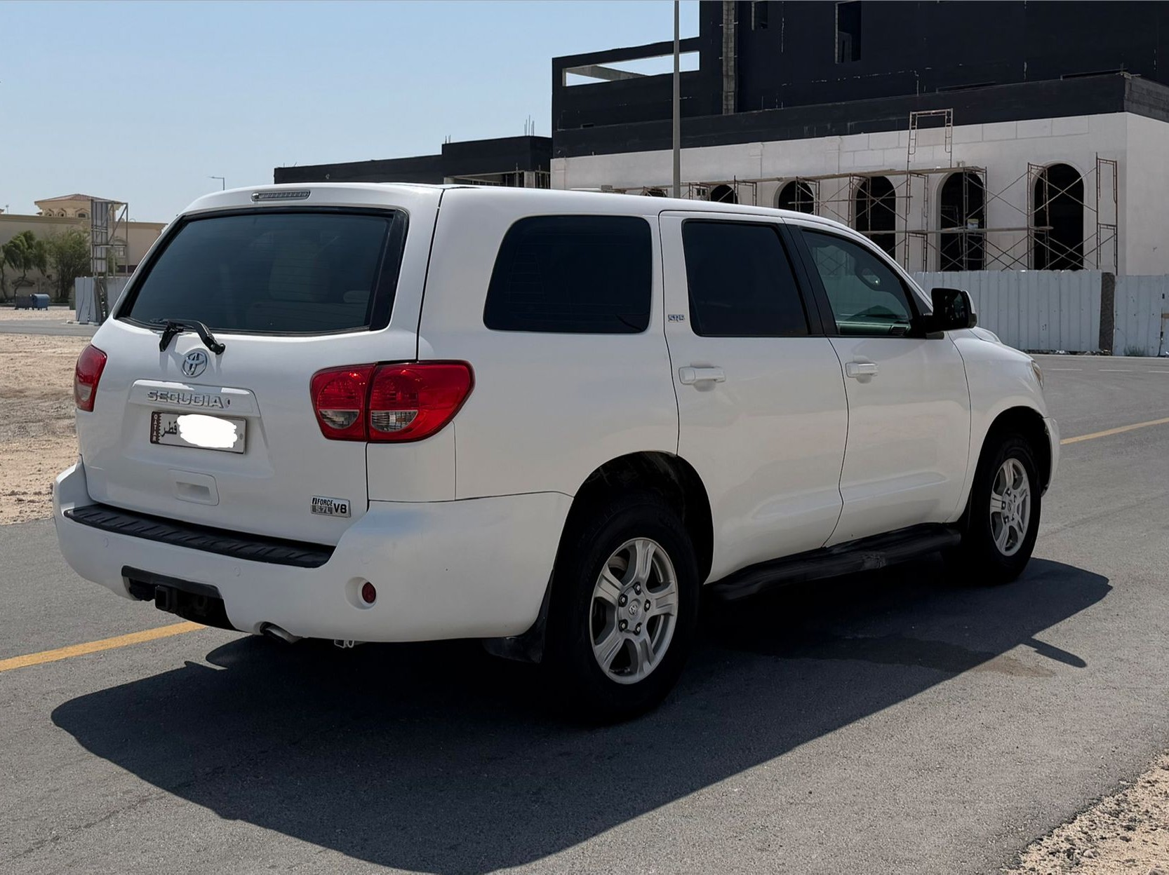 Toyota Sequoia 2012 - Image 3