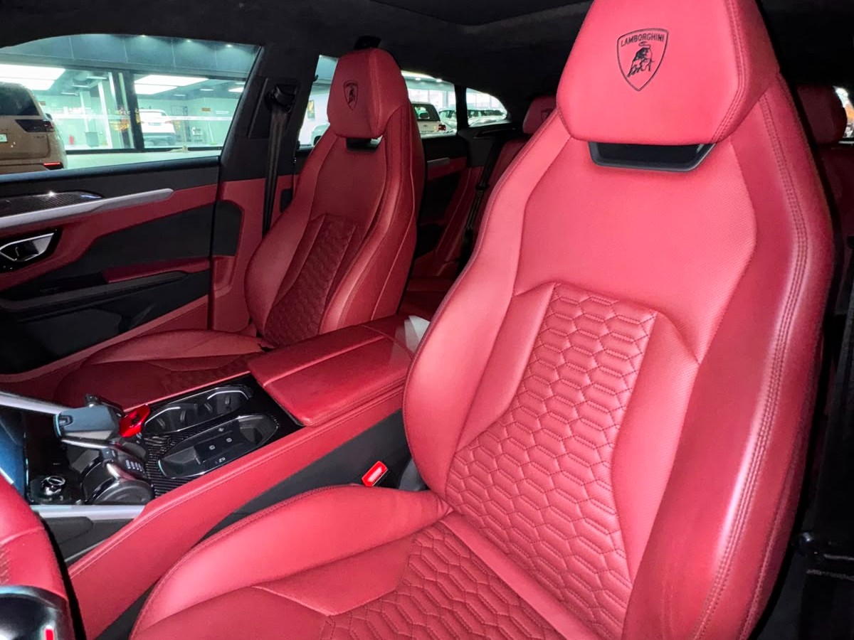 Lamborghini Urus 2019 - Image 3