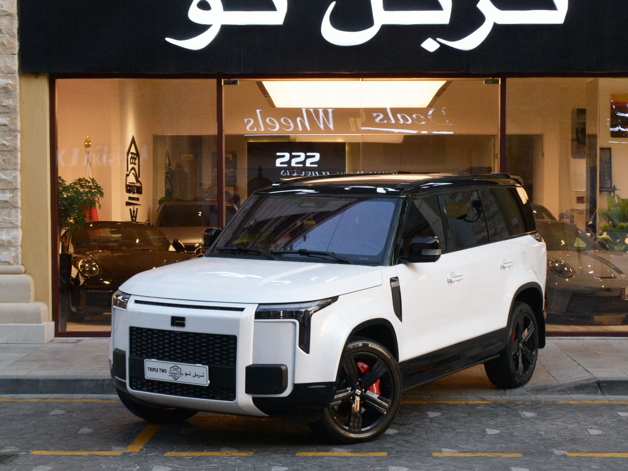 Rox 01 VIP Flagship 2025