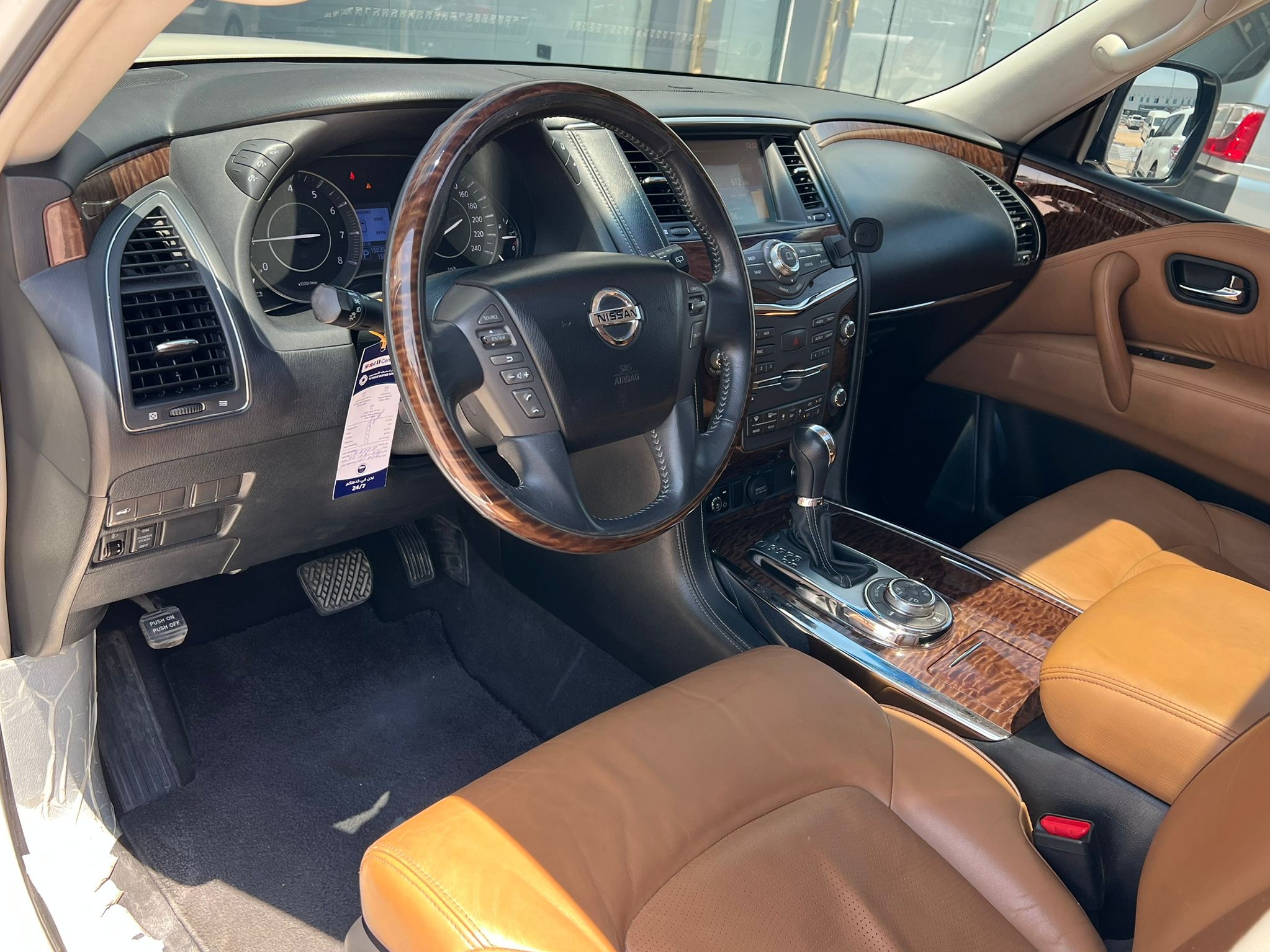 Nissan Patrol Platinum 2015 — photo 9 for sale in Qatar