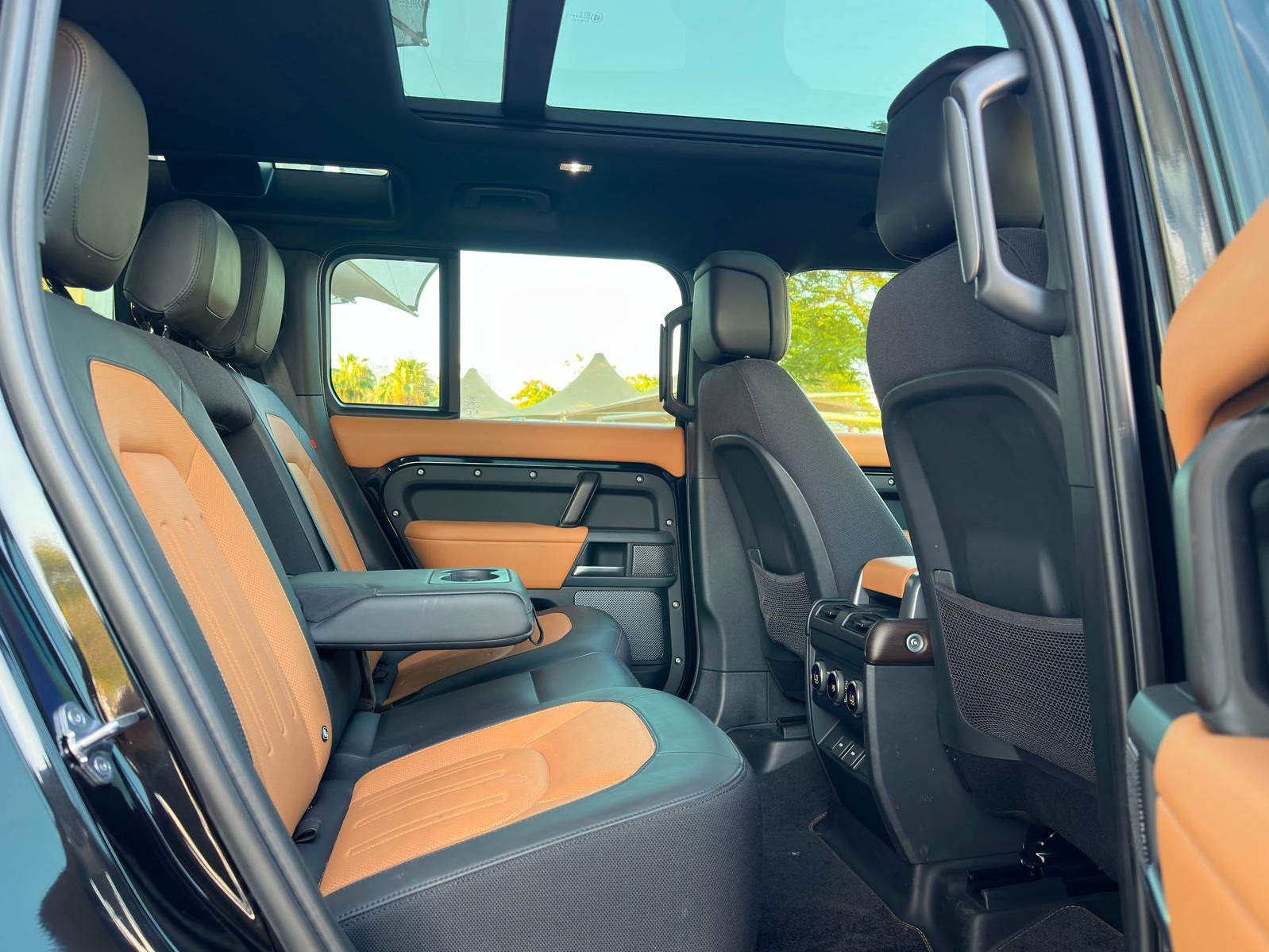 Land Rover Defender 110 X 2024 — photo 10 for sale in Qatar