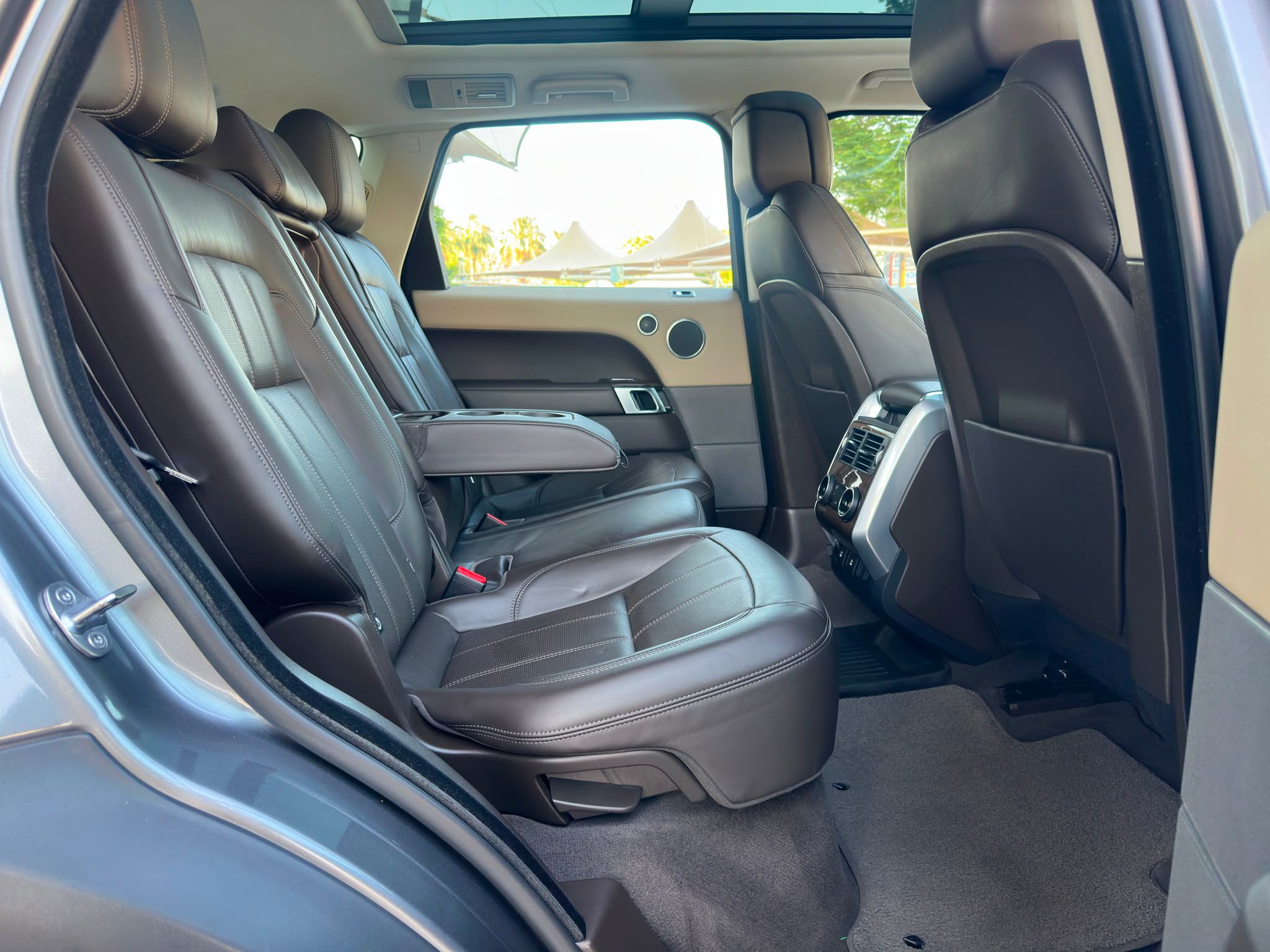 Land Rover Range Rover Sport 2019 - Image 3