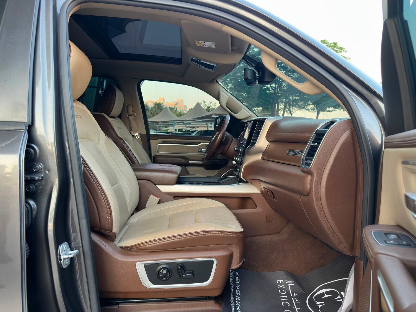 Dodge Ram Laramie 2020 - Image 3