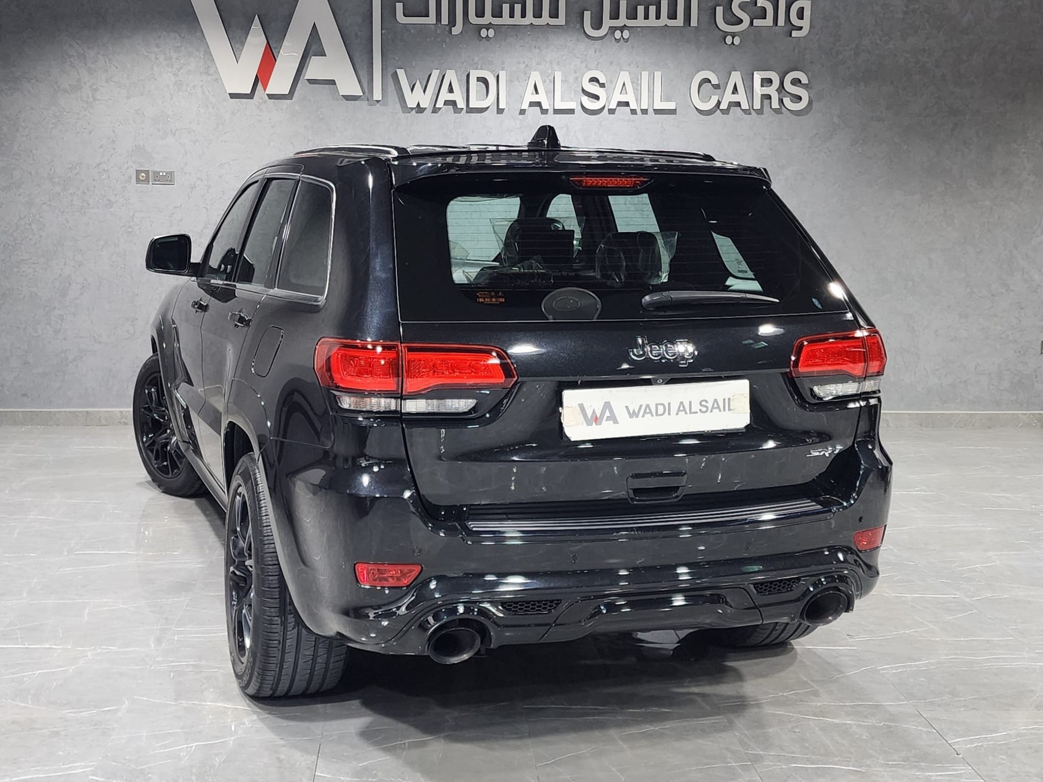 Jeep Grand Cherokee SRT 2014 - Image 2