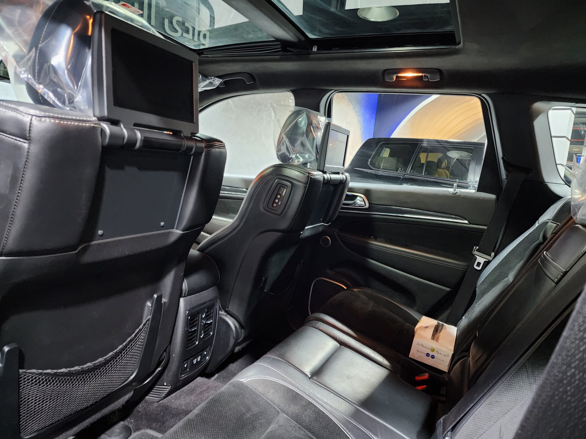 Jeep Grand Cherokee SRT 2014 - Image 3
