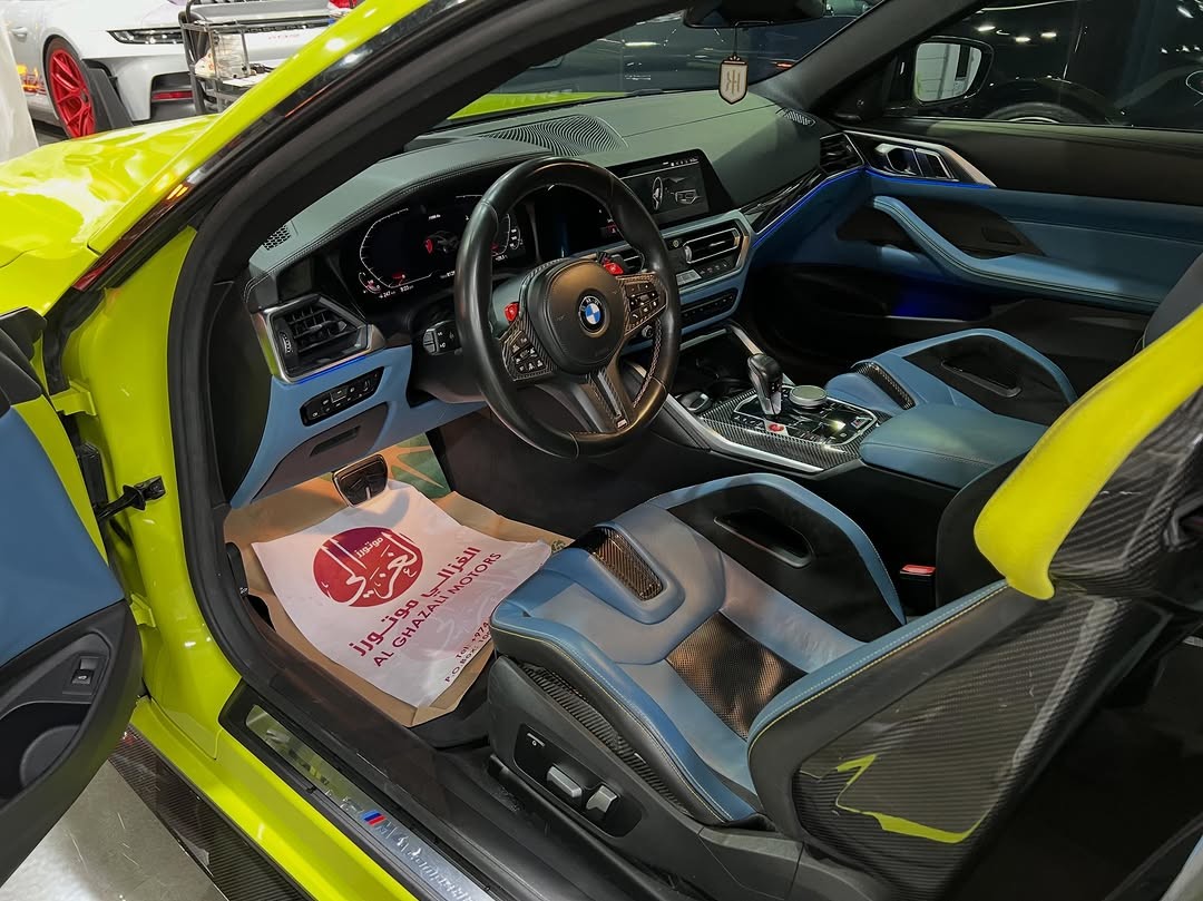 BMW M-Series 4  2021 - Image 2