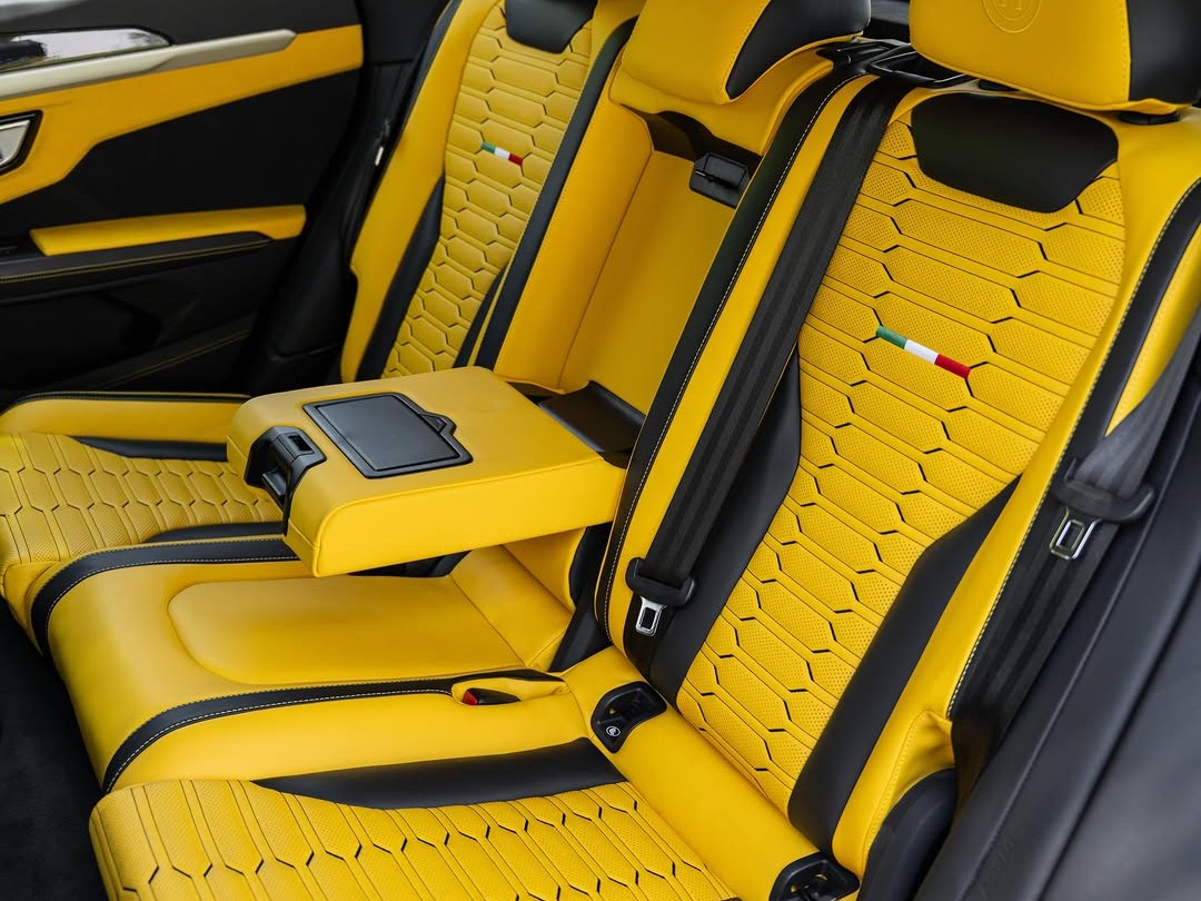 Lamborghini Urus 2021 - Image 4