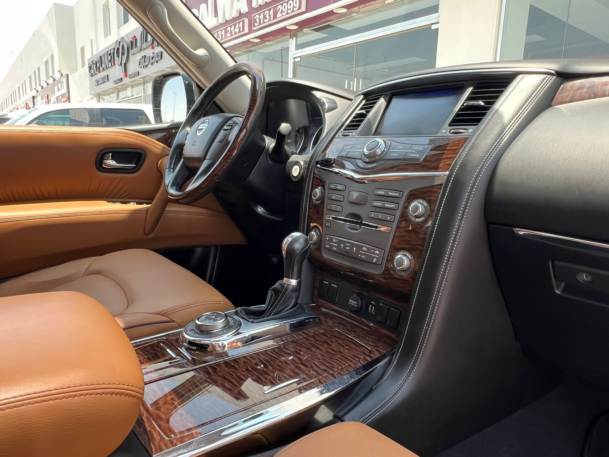 Nissan Patrol Platinum 2019 — photo 10 for sale in Qatar