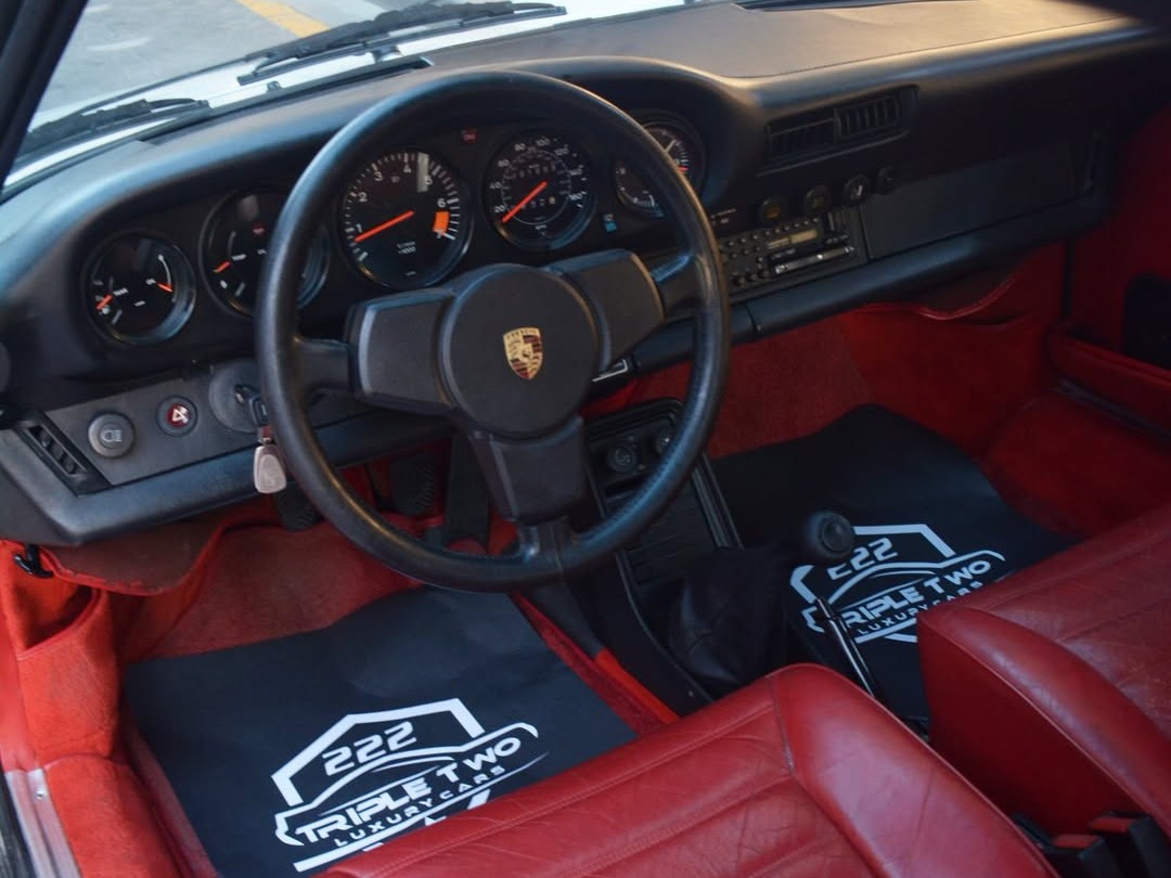 Porsche 911 1983 - Image 3