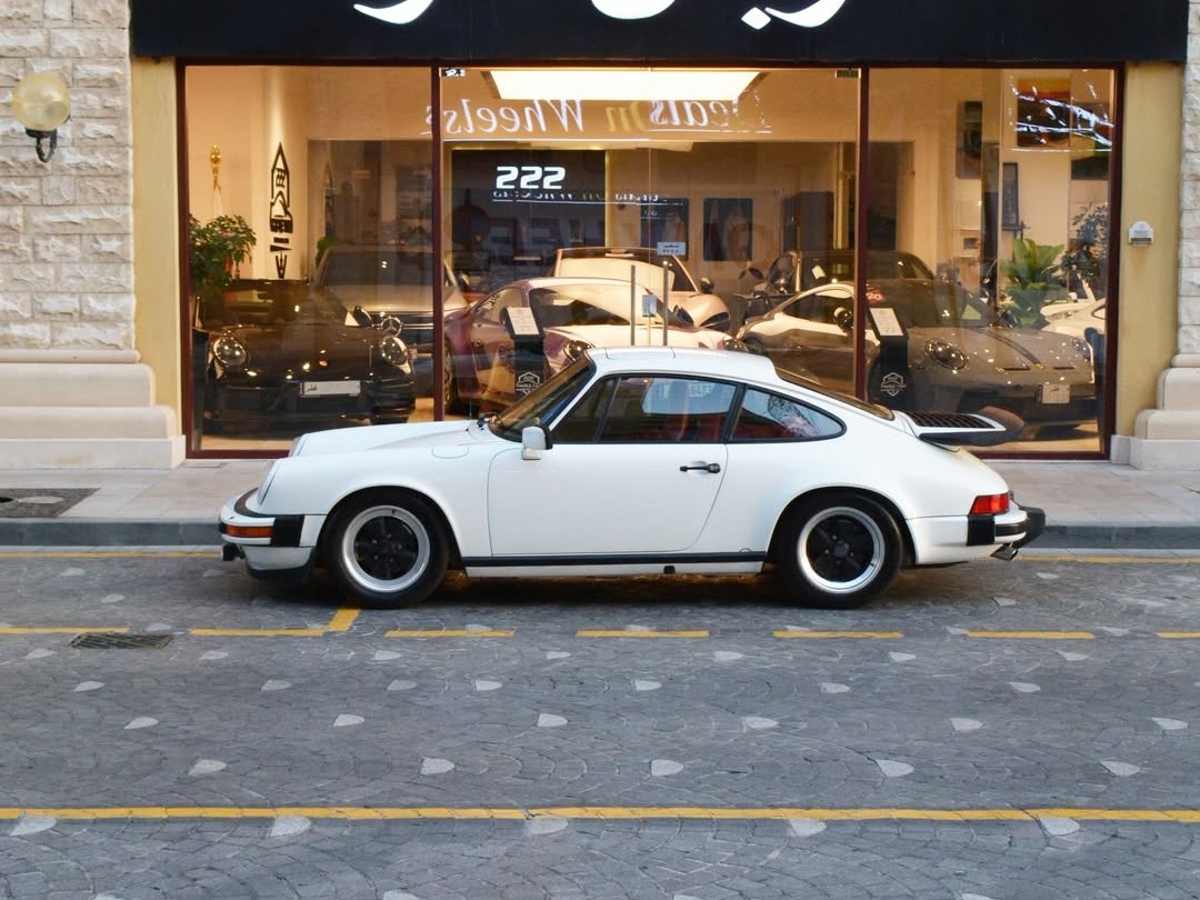 Porsche 911 1983 — photo 10 for sale in Qatar