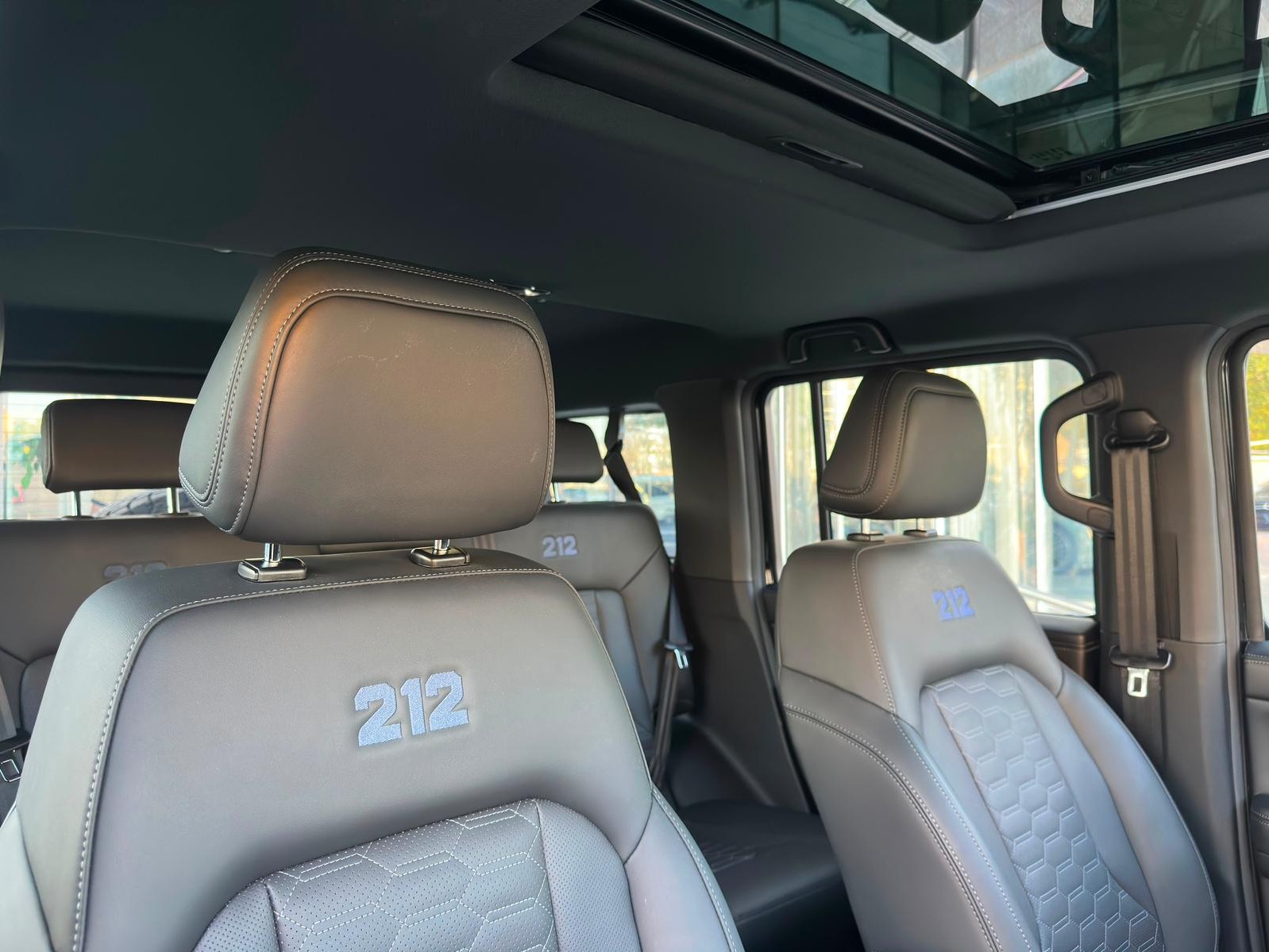 212 T01 2026 — photo 9 for sale in Qatar
