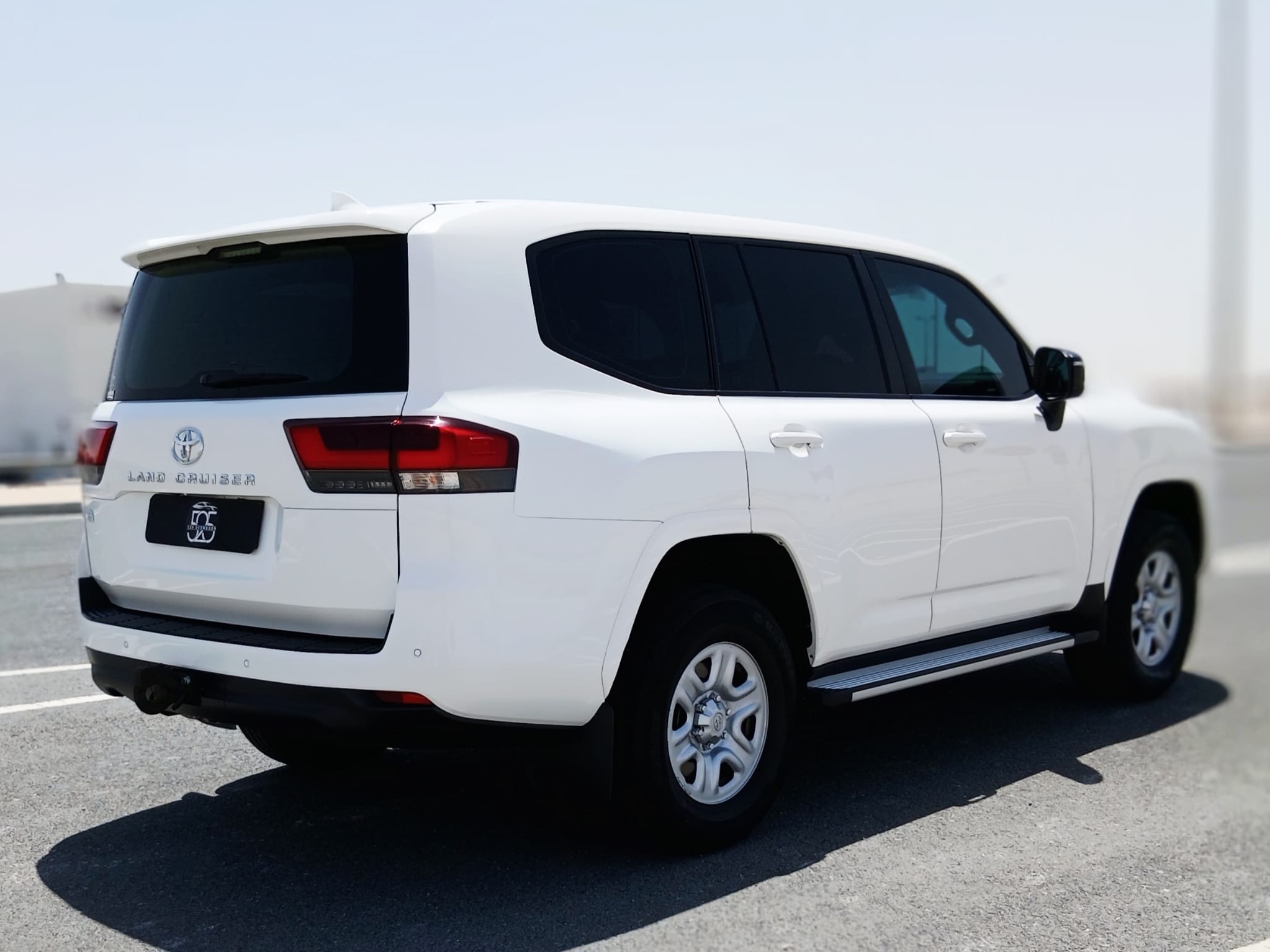 Toyota Land Cruiser G standard 2023 - Image 4