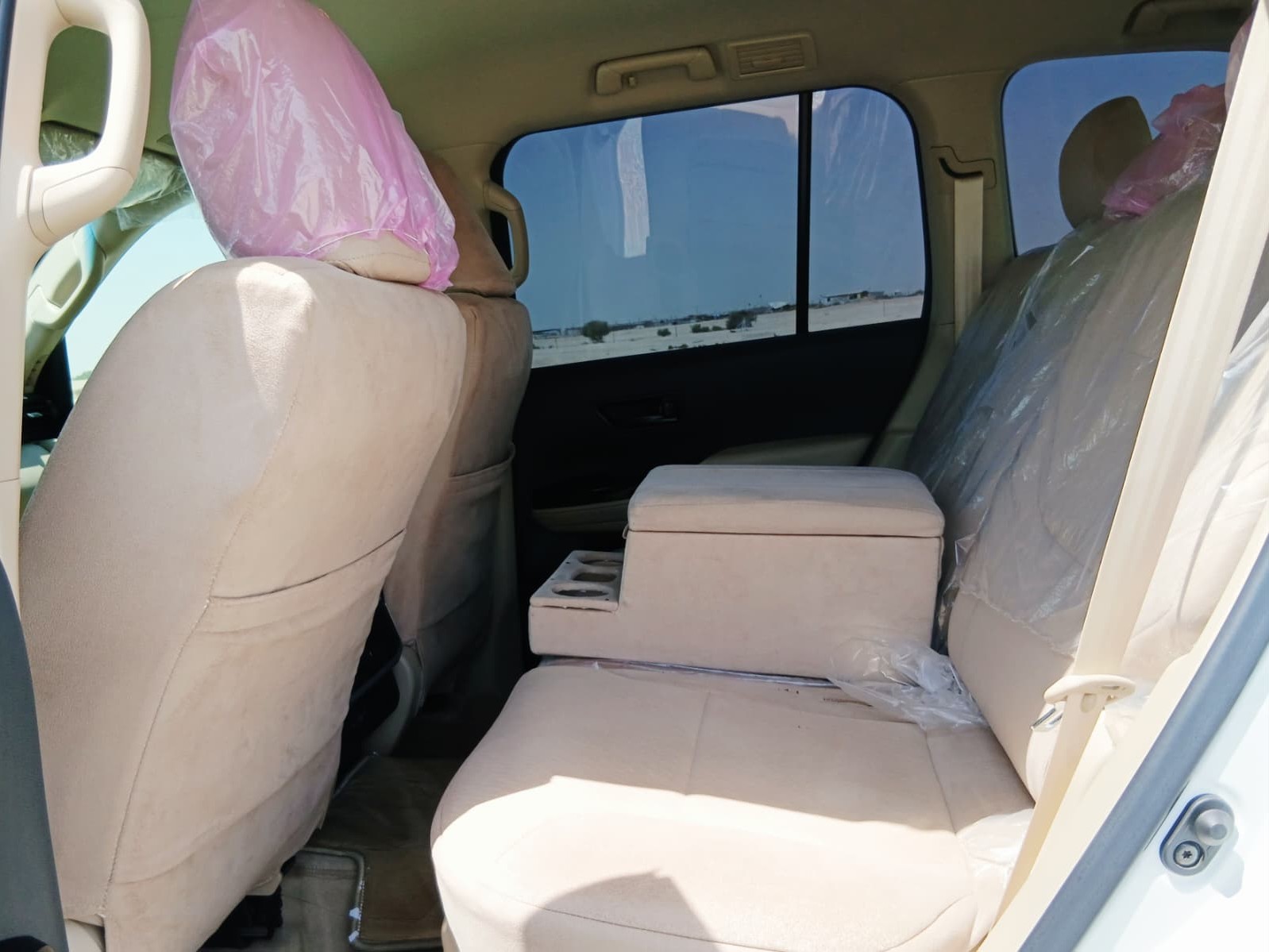 Toyota Land Cruiser G standard 2023 — photo 10 for sale in Qatar