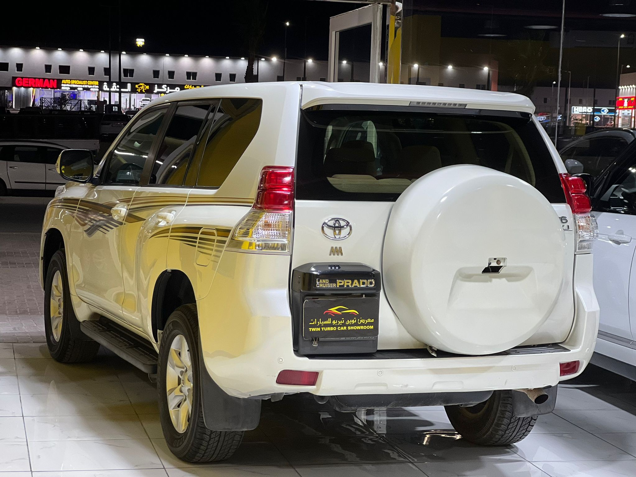 Toyota Prado TXL V.6 2012 — photo 10 for sale in Qatar