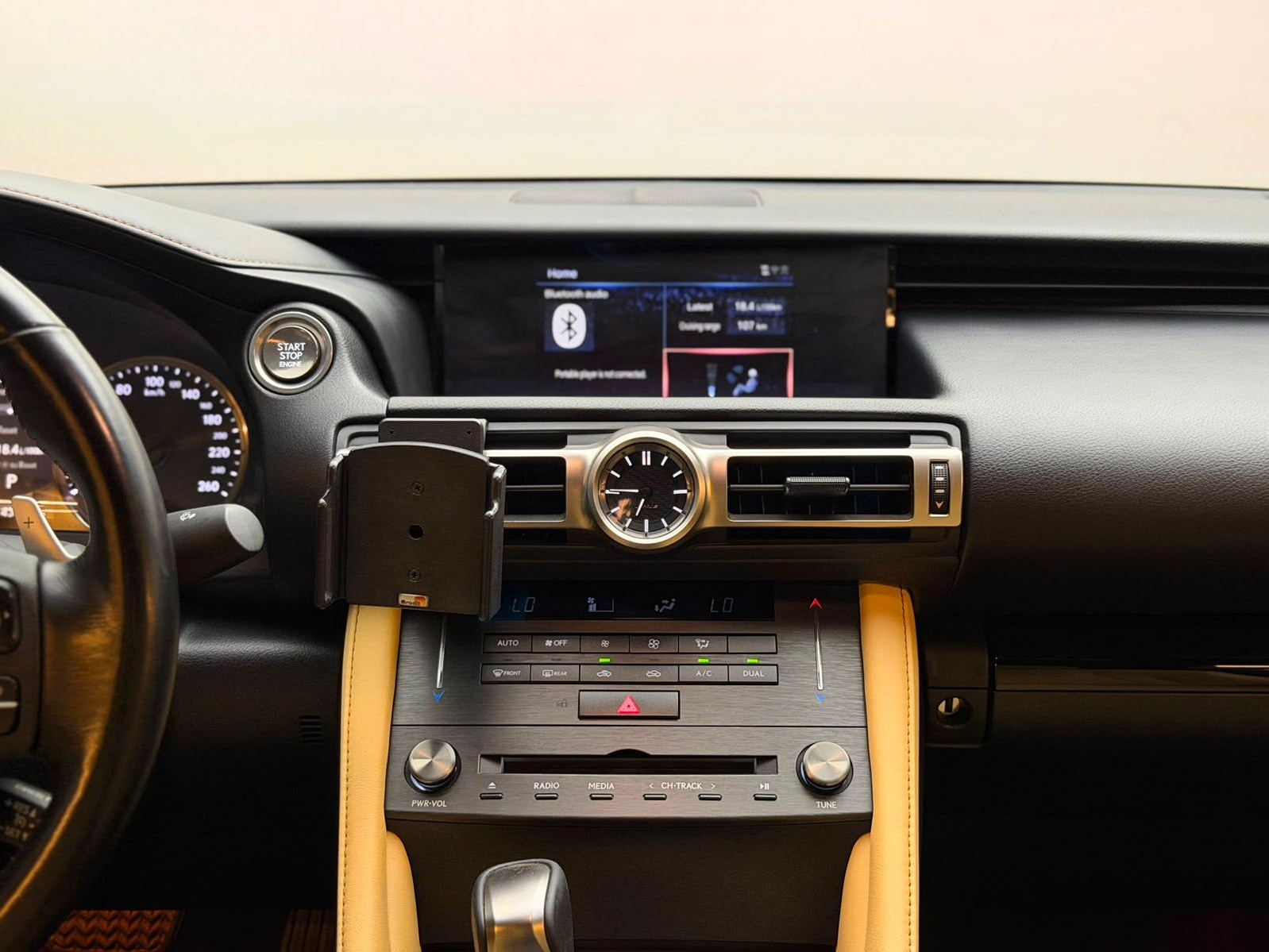 Lexus RC 350 2019 - Image 4