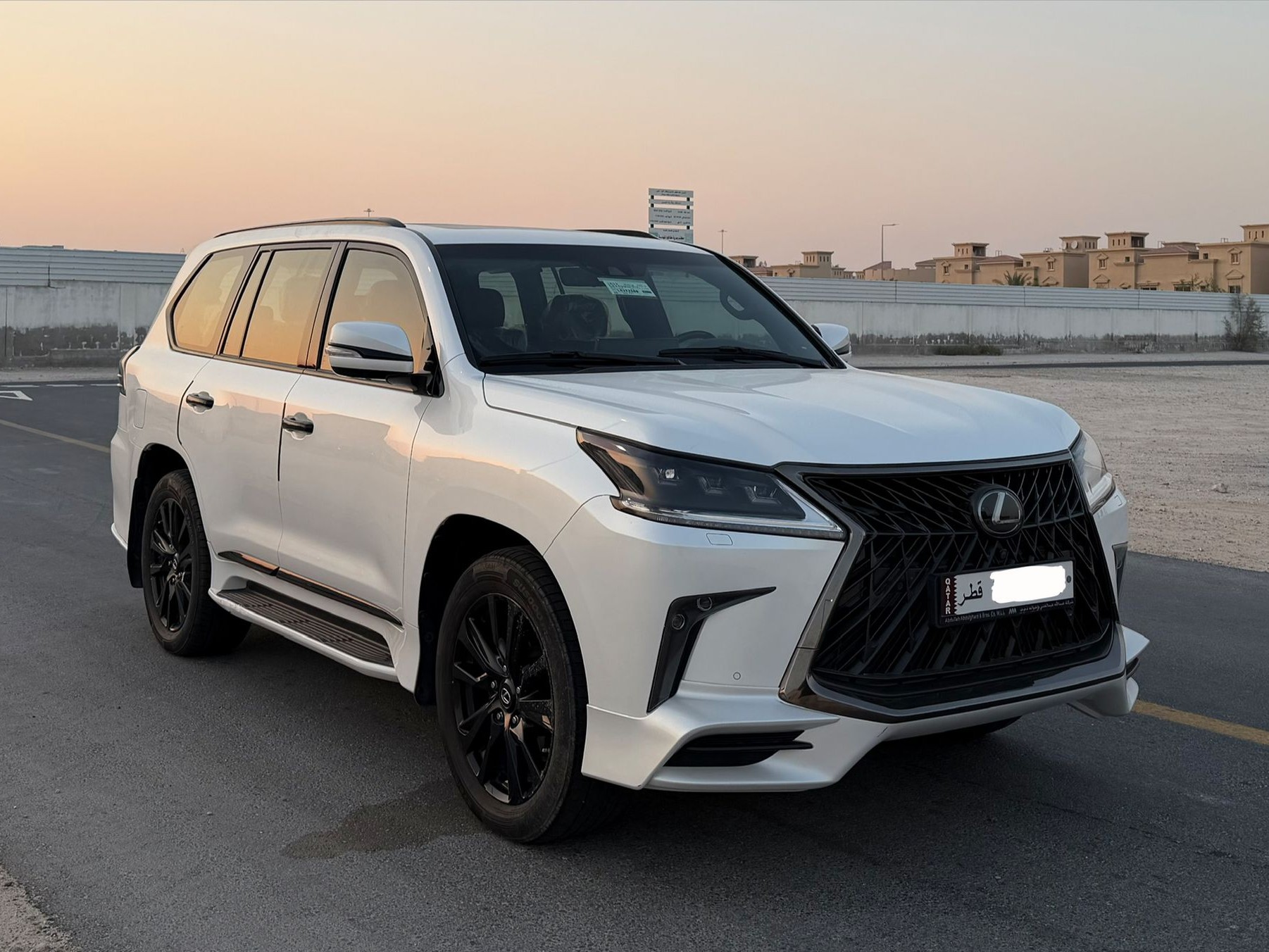 Lexus LX 570 S Black Edition 2020 — photo 9 for sale in Qatar