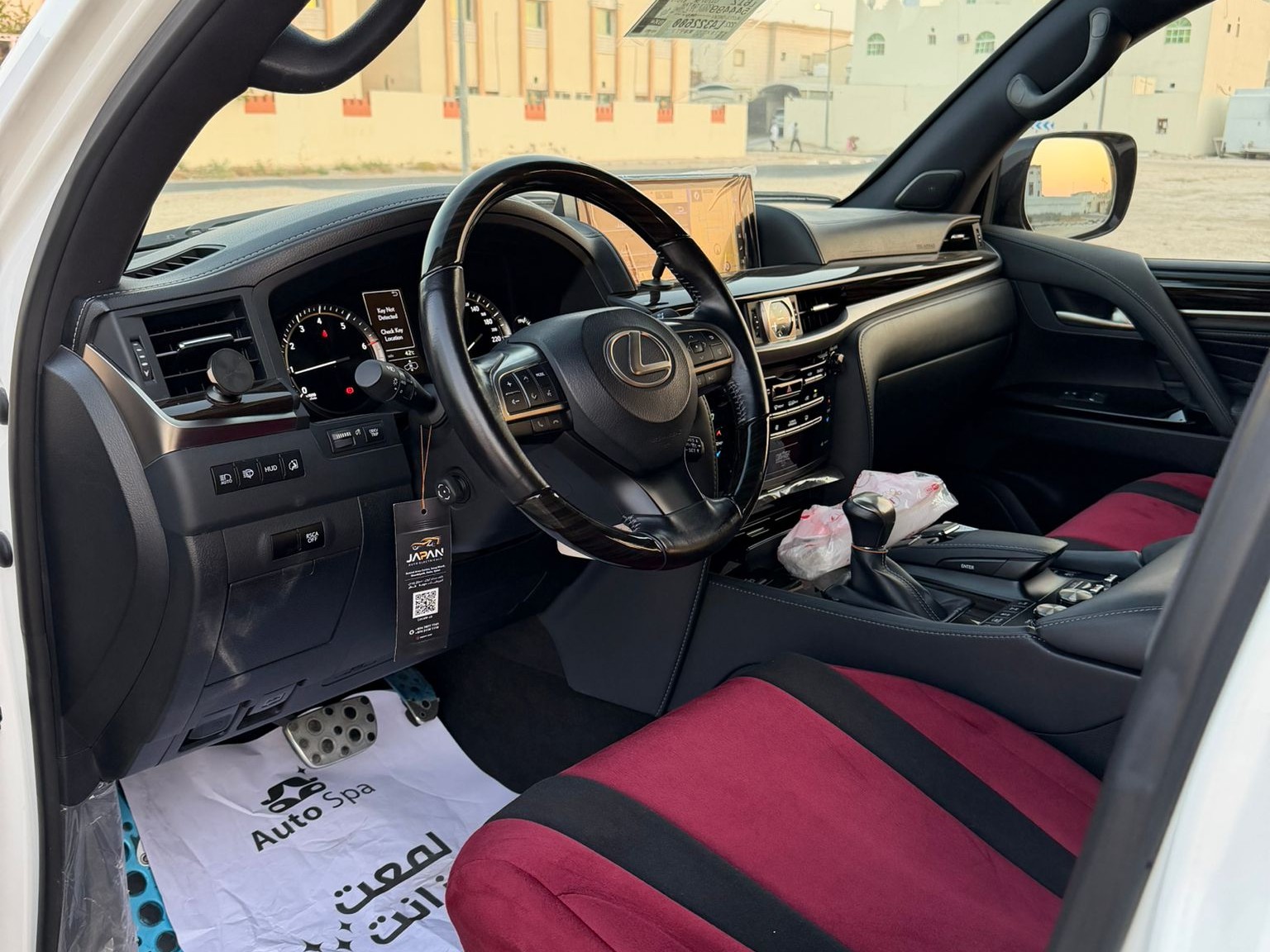 Lexus LX 570 S Black Edition 2020 — photo 11 for sale in Qatar