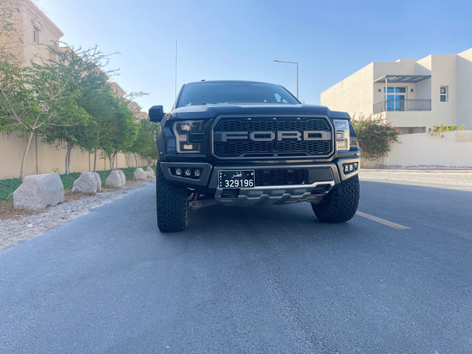 Ford Raptor f 150 2019 - Image 3