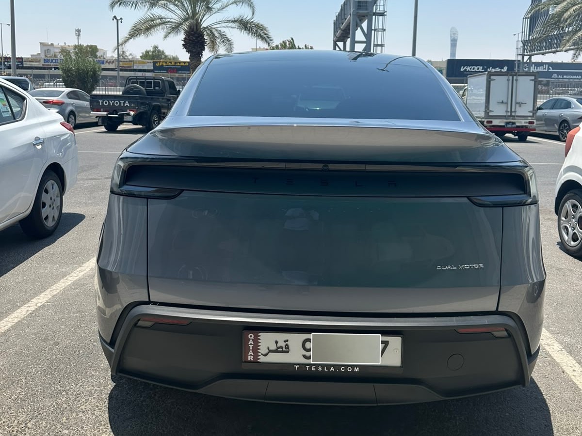 Tesla Model Y DUAL MOTOR 2025 — photo 10 for sale in Qatar