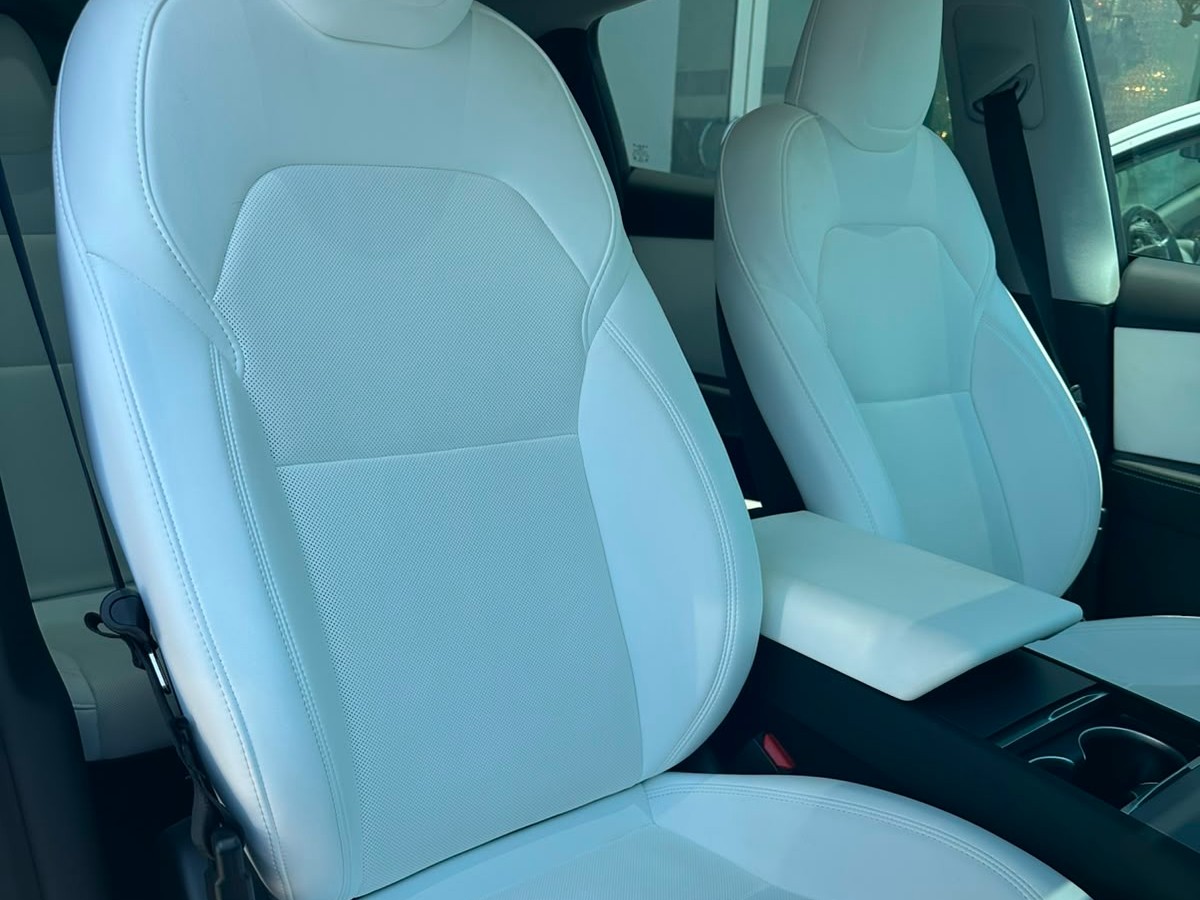 Tesla Model Y DUAL MOTOR 2025 — photo 13 for sale in Qatar