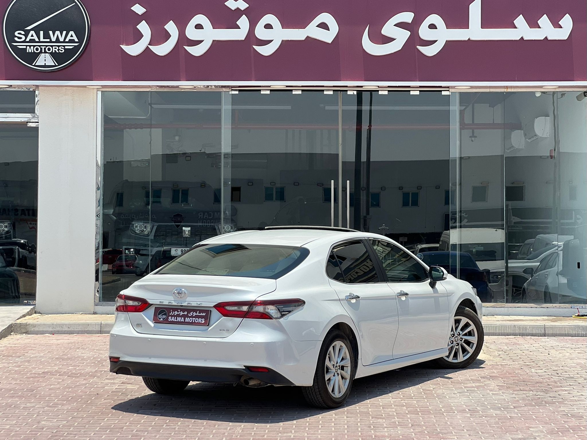 Toyota Camry GLE 2023 - Image 2