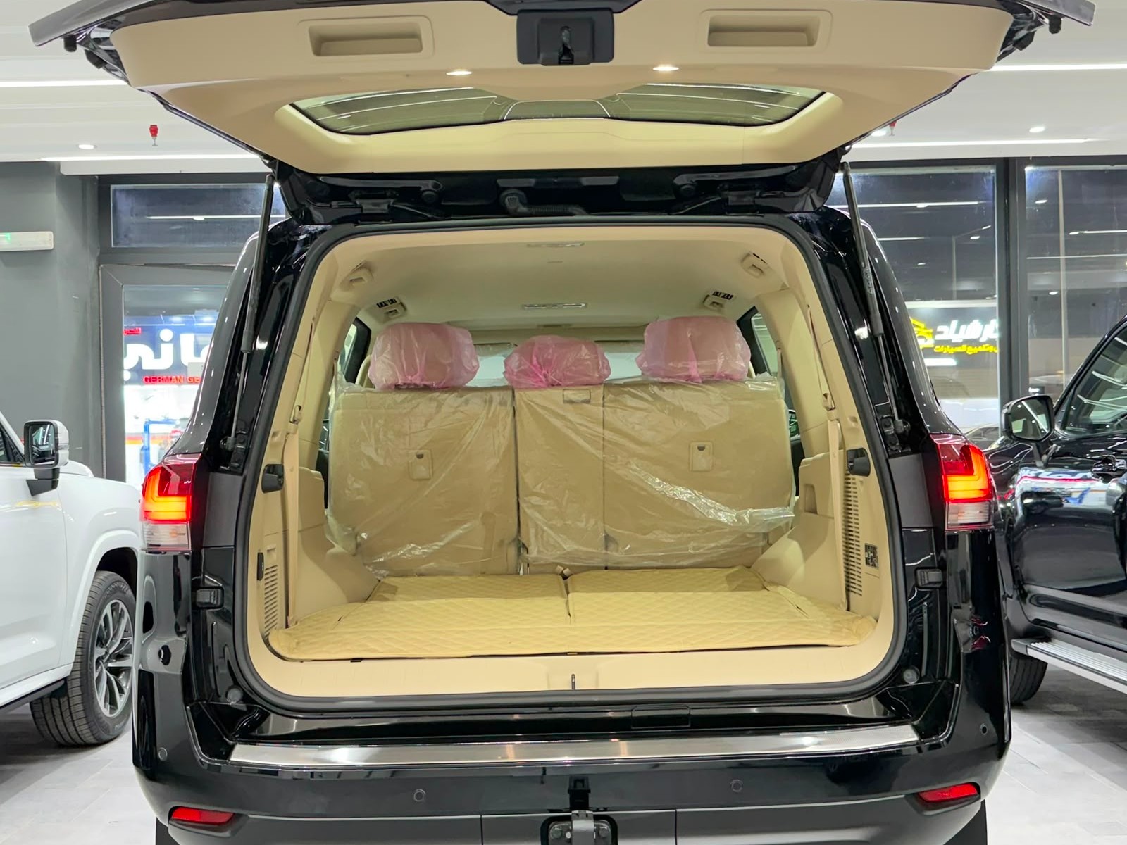 Toyota Land Cruiser GXR Twin Turbo 2025 — photo 9 for sale in Qatar