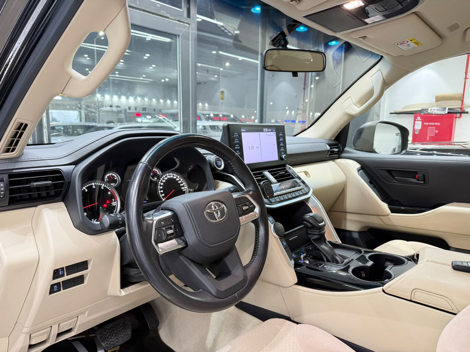 Toyota Land Cruiser GX 2023 — photo 11 for sale in Qatar