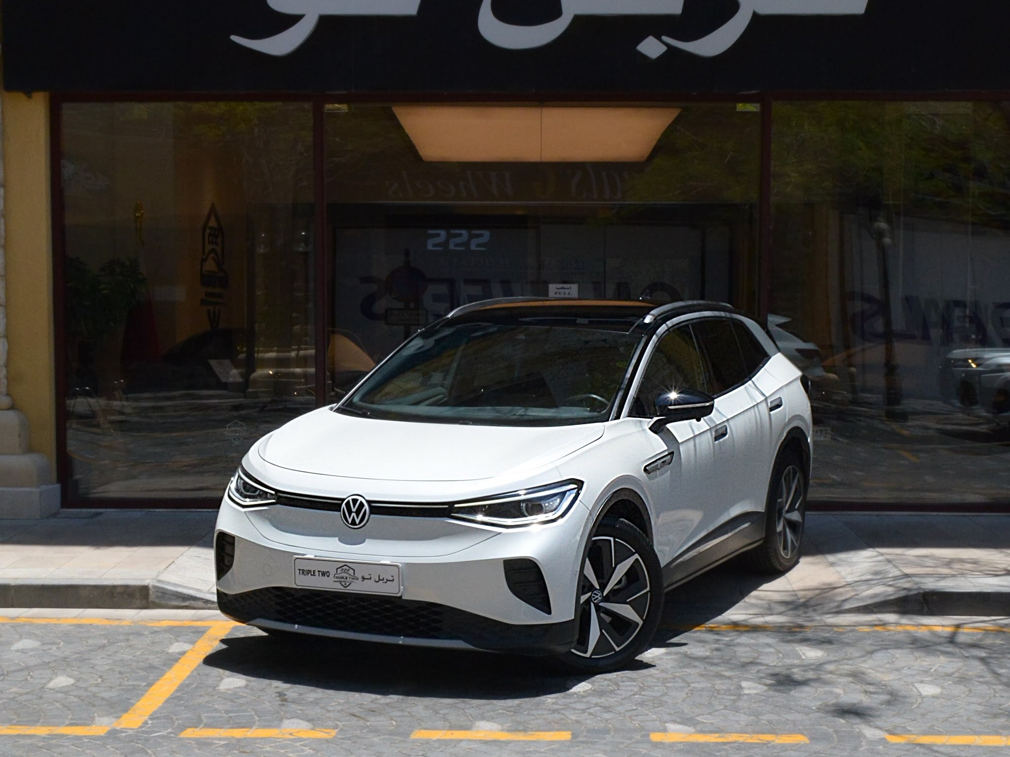 Volkswagen ID 4 2023 — photo 9 for sale in Qatar