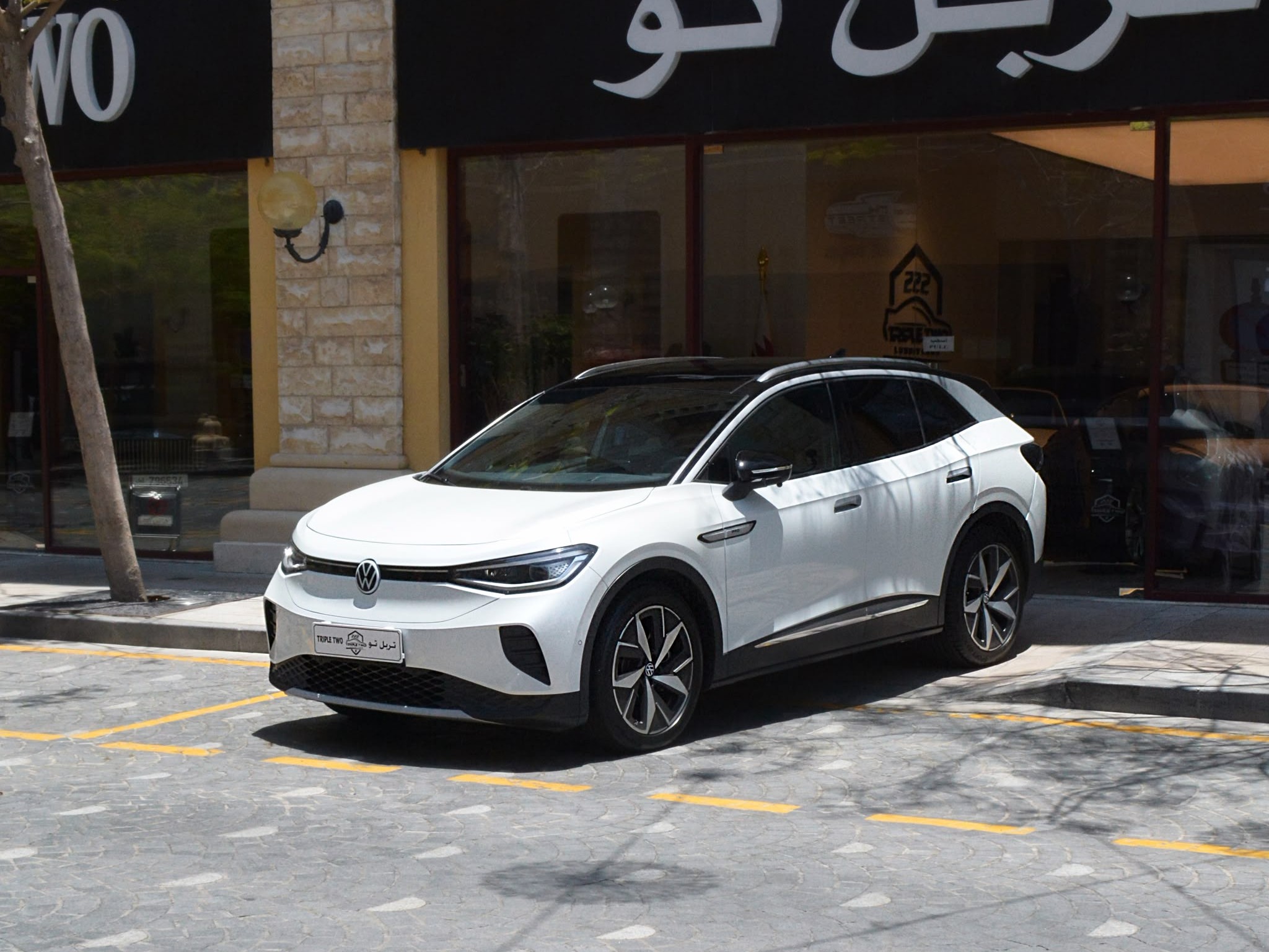 Volkswagen ID 4 2023 — photo 11 for sale in Qatar