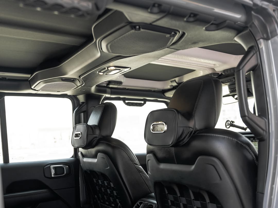 Jeep Wrangler Rubicon 392 2022 - Image 2