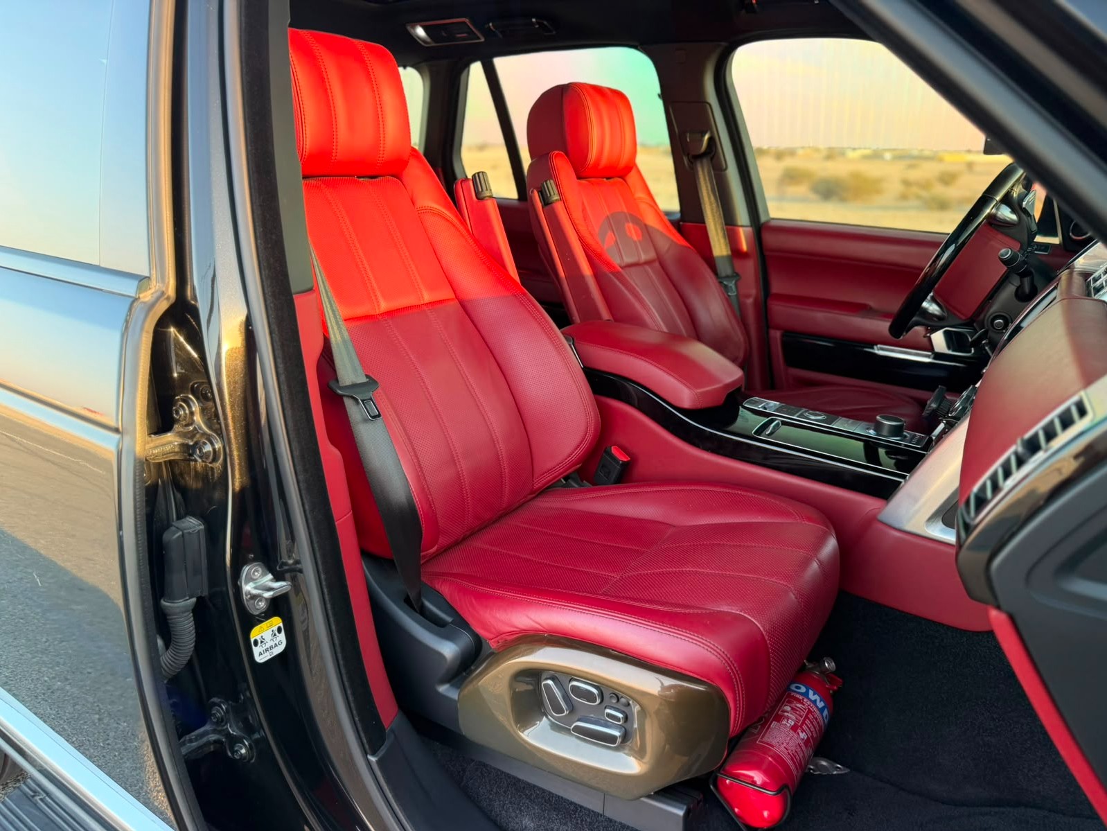 Land Rover Range Rover Vogue SE SuperCharged 2015 — photo 9 for sale in Qatar