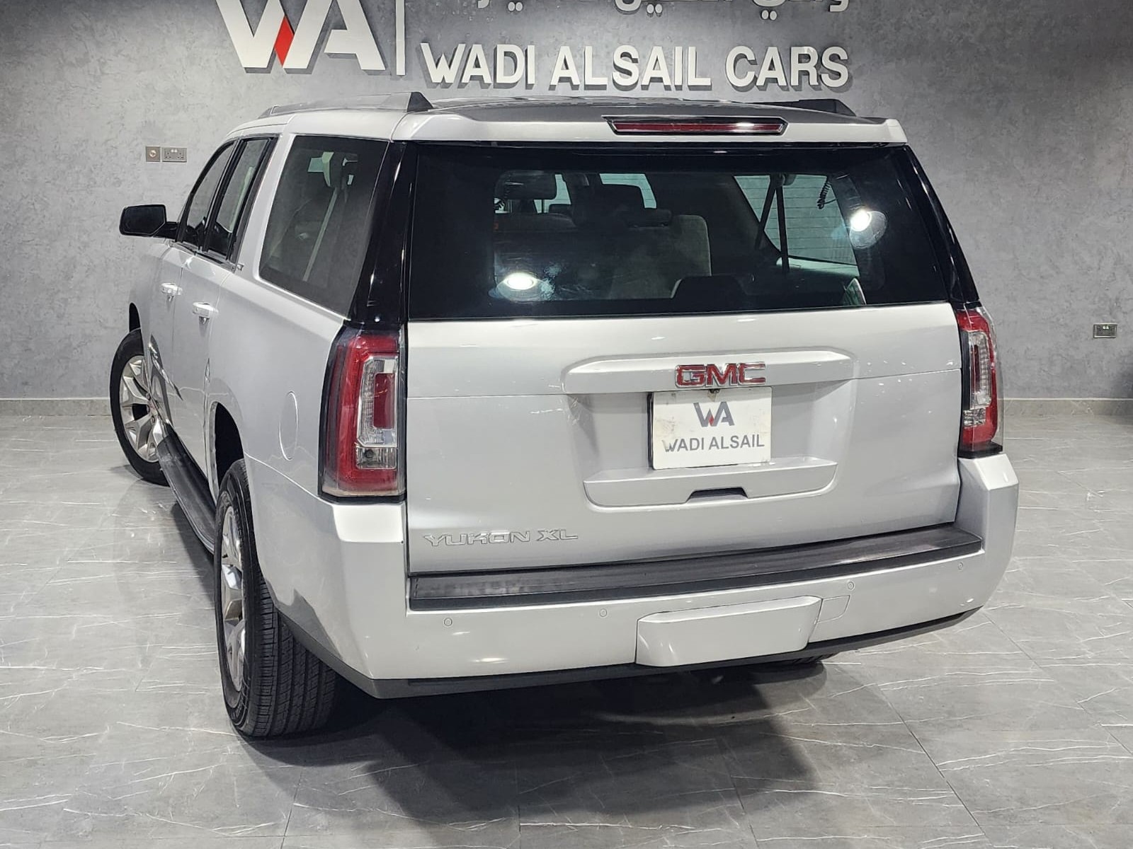 GMC Yukon SLT 2015 - Image 2