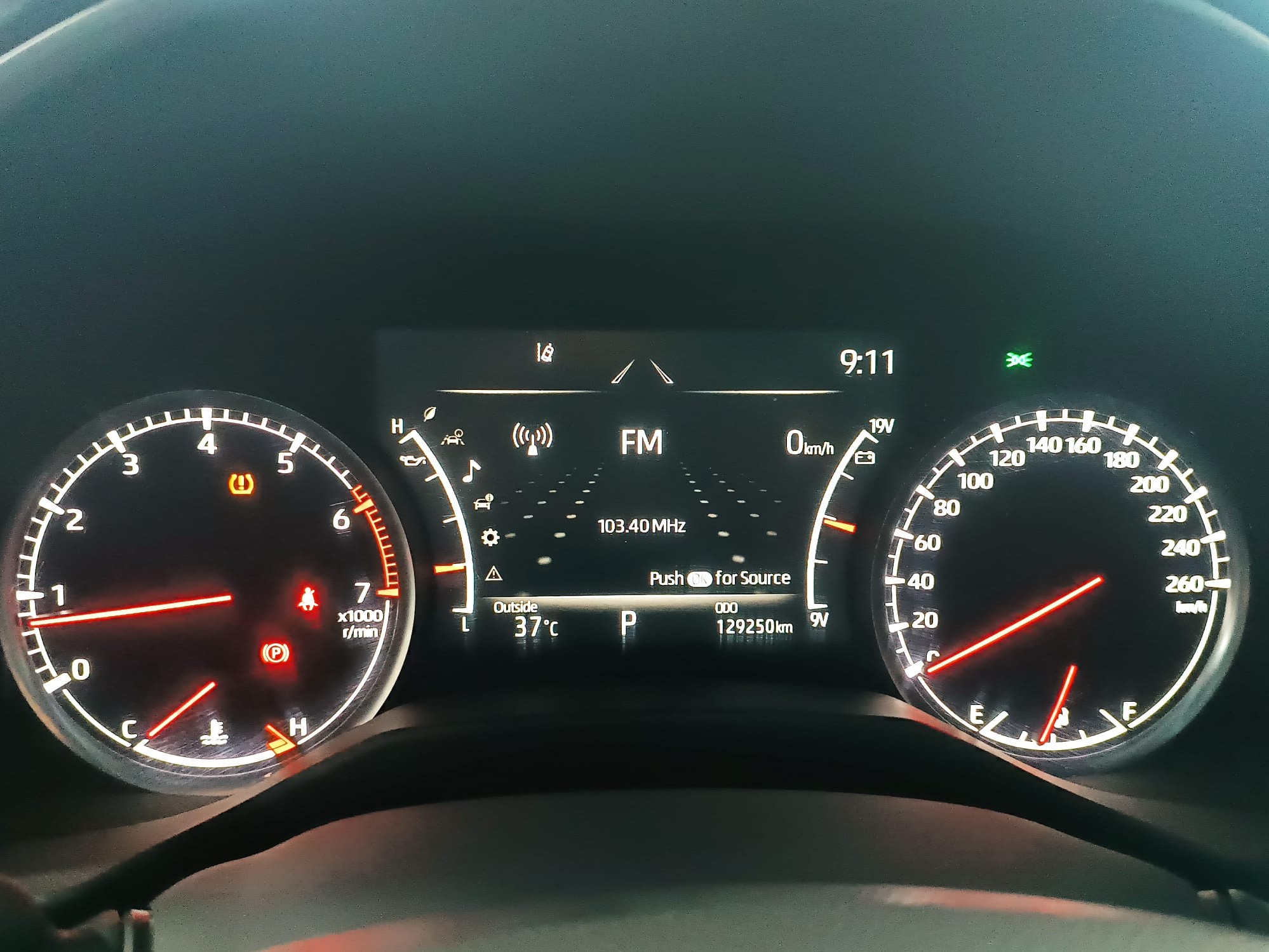 Toyota Land Cruiser G/R 2022 — photo 11 for sale in Qatar