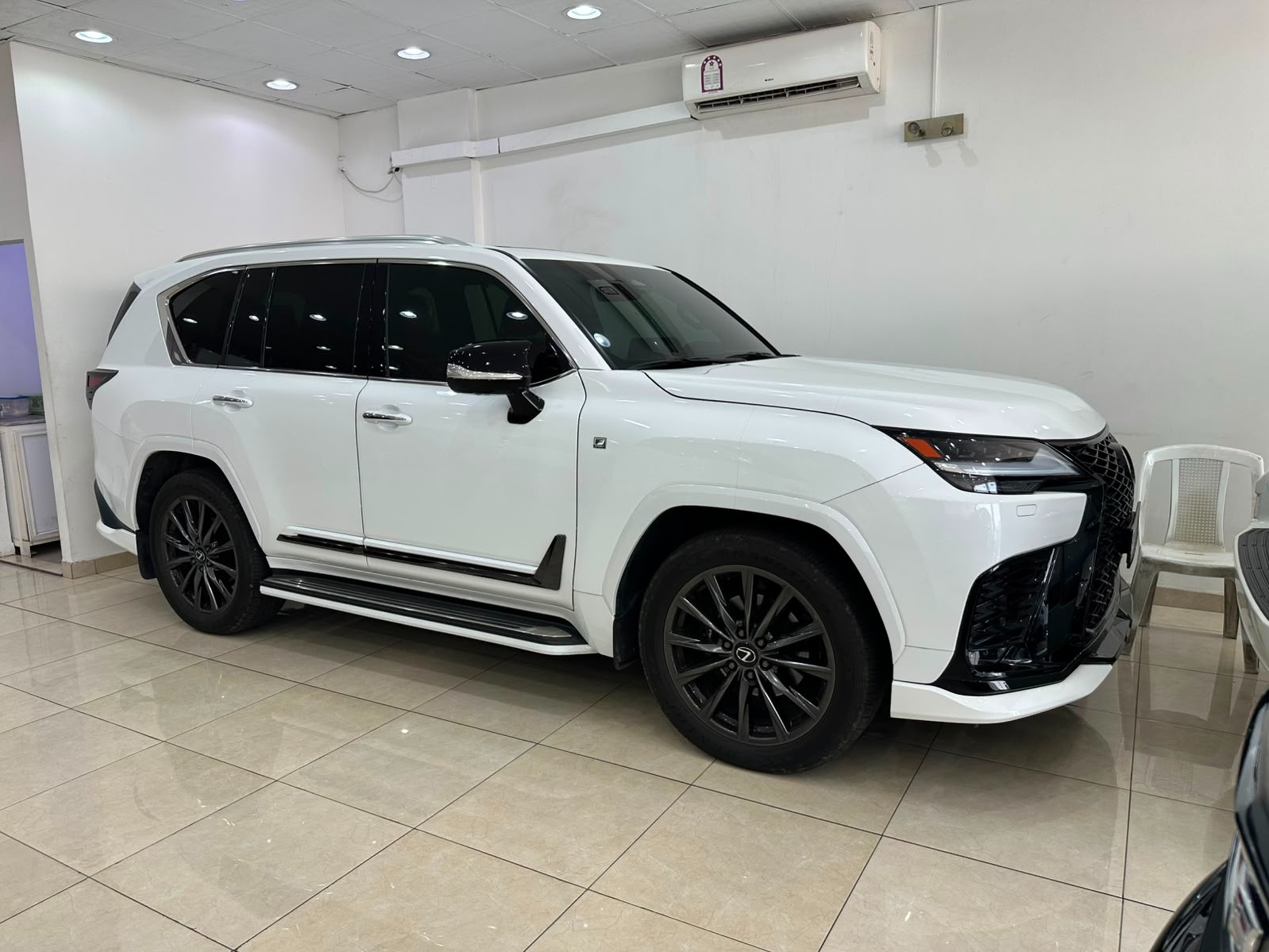 Lexus LX 600  F-Sport 2026