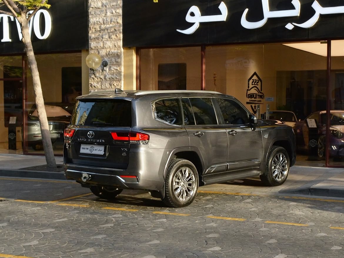 Toyota Land Cruiser VX 2026 — photo 11 for sale in Qatar