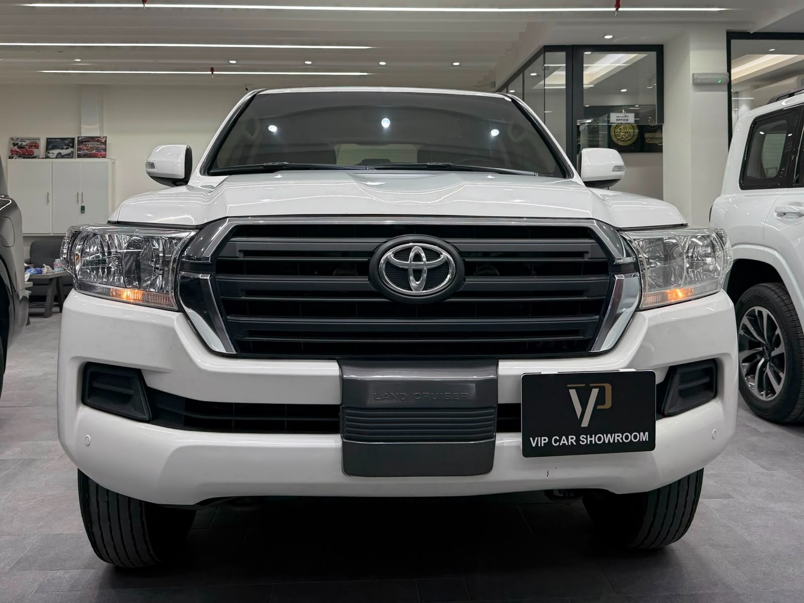 Toyota Land Cruiser GX 2018