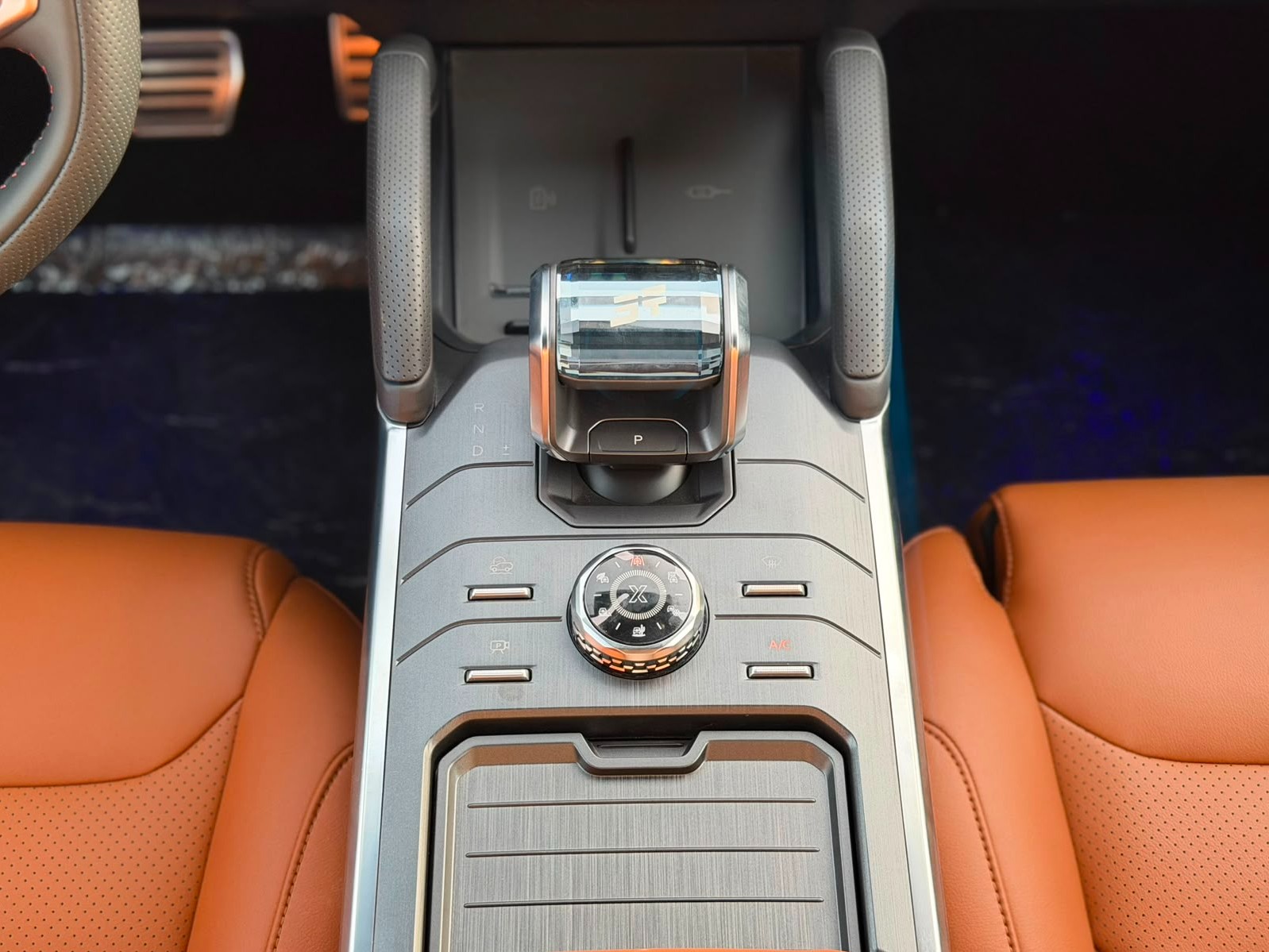 Jetour  T2 Luxury Plus  2025 - Image 4