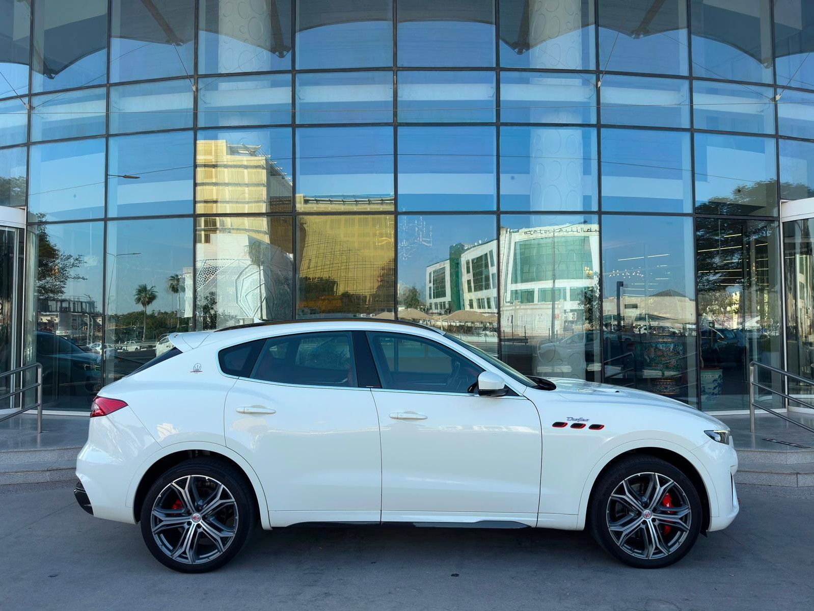 Maserati Levante Trofeo 2019 — photo 15 for sale in Qatar