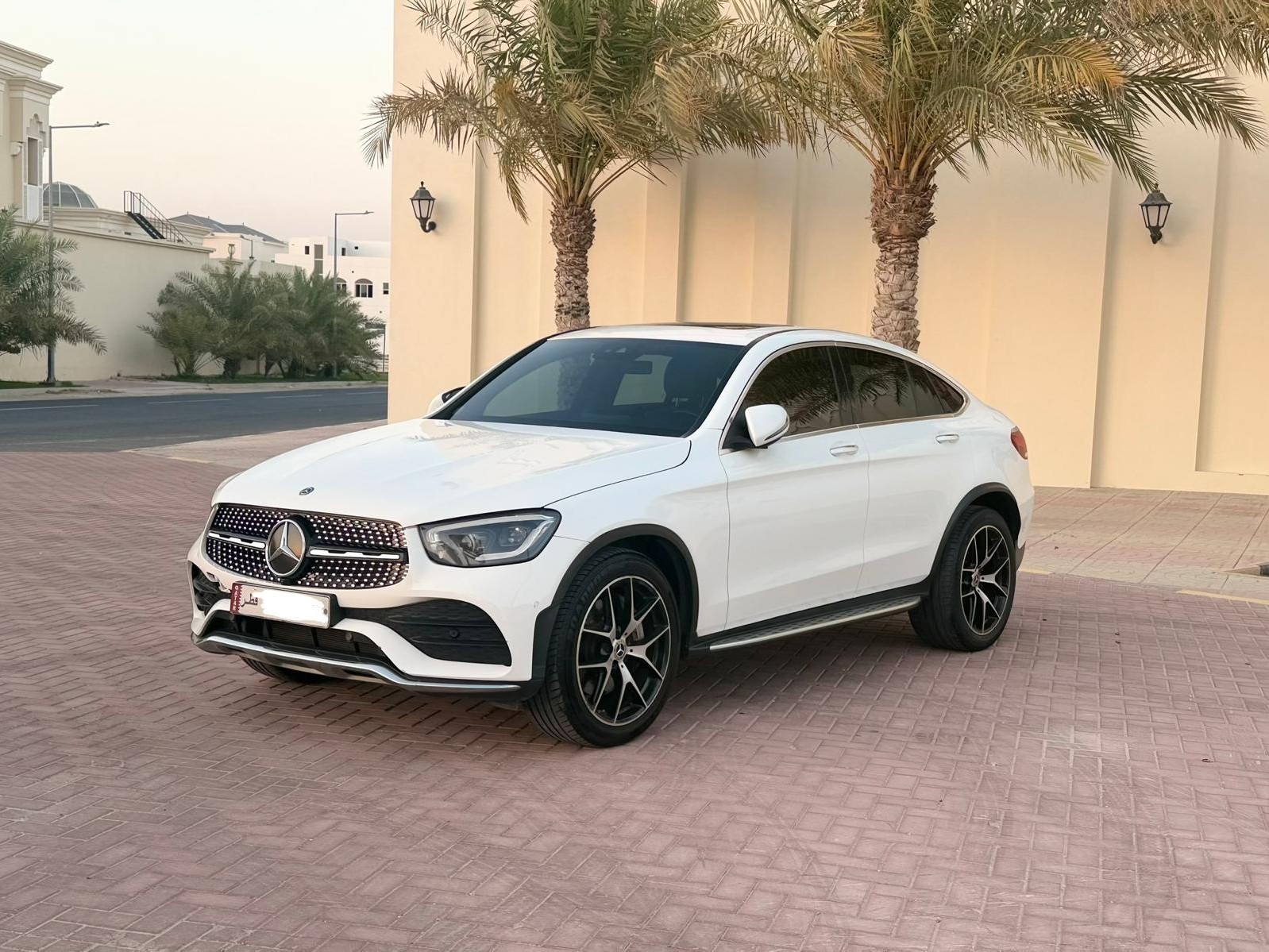 Mercedes-Benz GLC 300 2020 — photo 11 for sale in Qatar