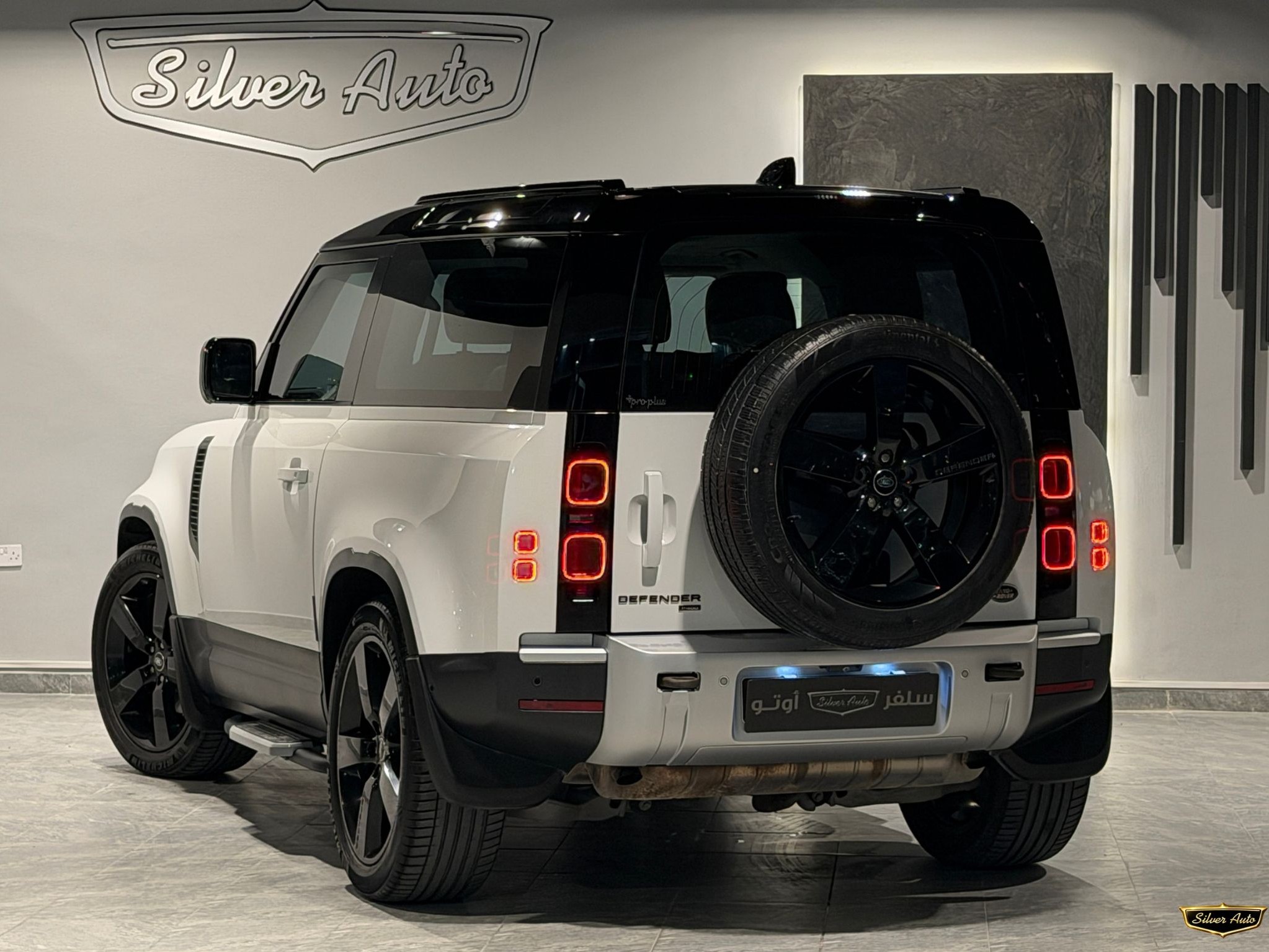 Land Rover Defender 90 2021 - Image 3