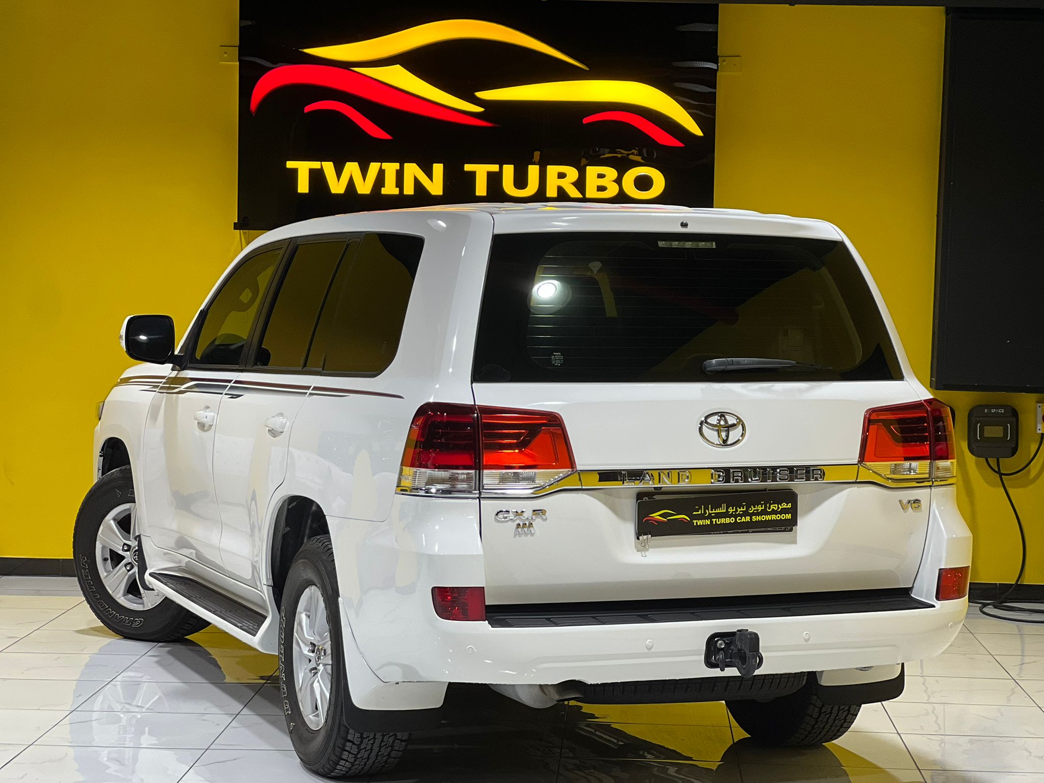 Toyota Land Cruiser GX.R 2020 - Image 2