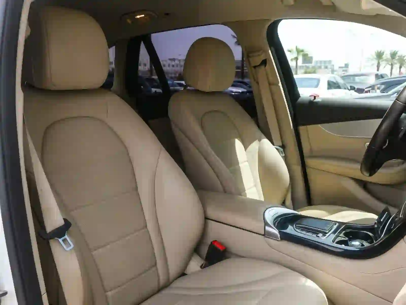 Mercedes-Benz GLC 200 2020 — photo 9 for sale in Qatar