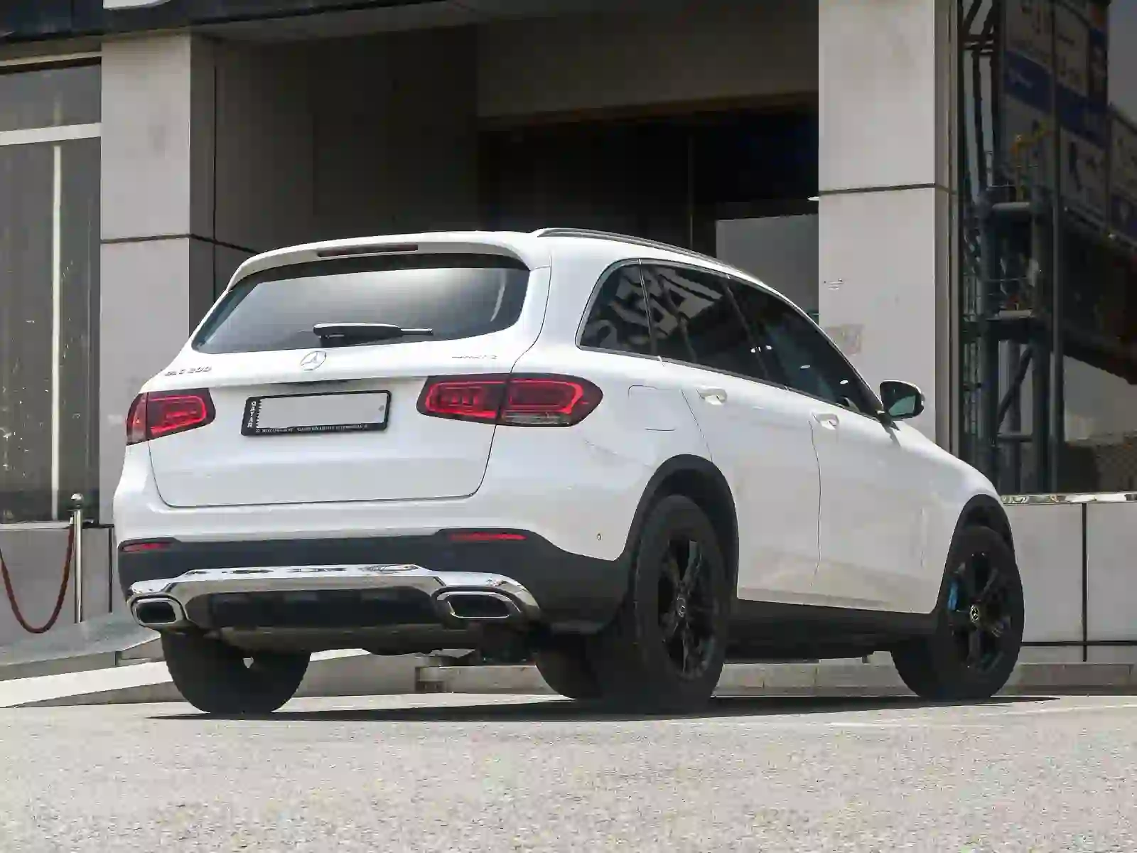 Mercedes-Benz GLC 200 2020 — photo 12 for sale in Qatar