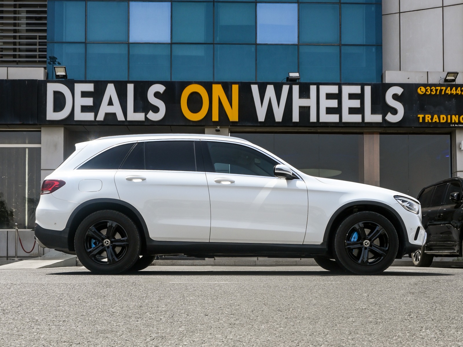 Mercedes-Benz GLC 200 2020 — photo 13 for sale in Qatar