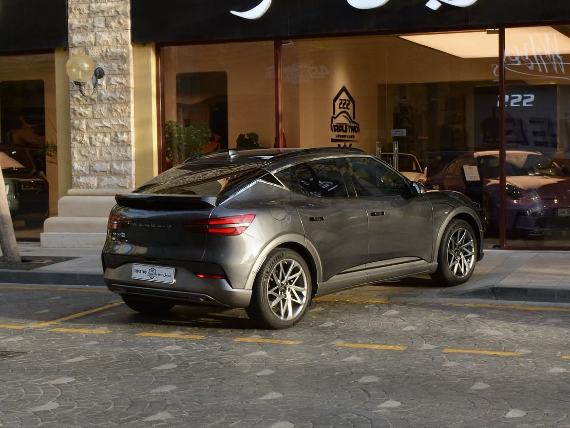 Genesis GV 60 2023 — photo 11 for sale in Qatar