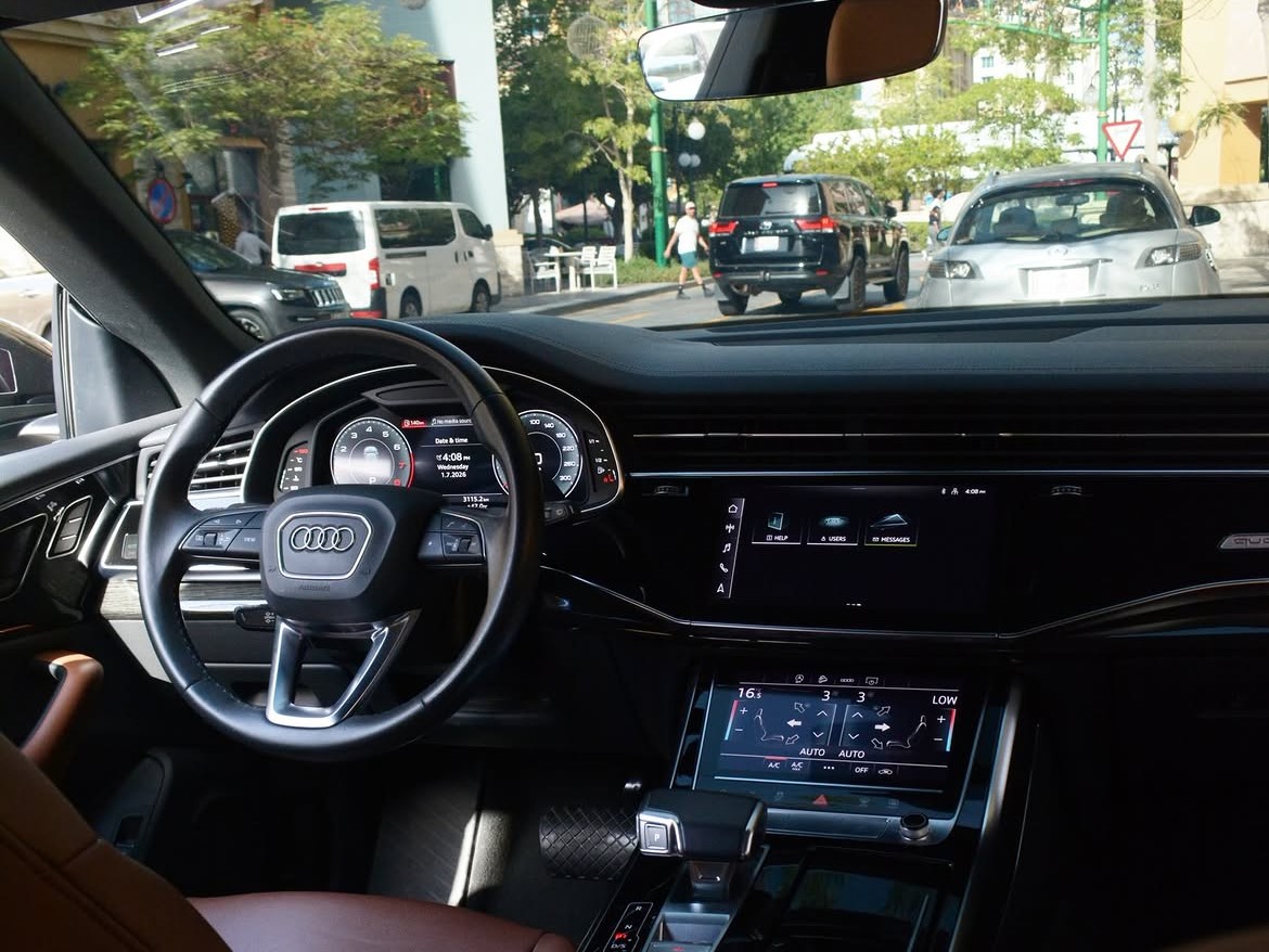 Audi Q8 2023 — photo 13 for sale in Qatar